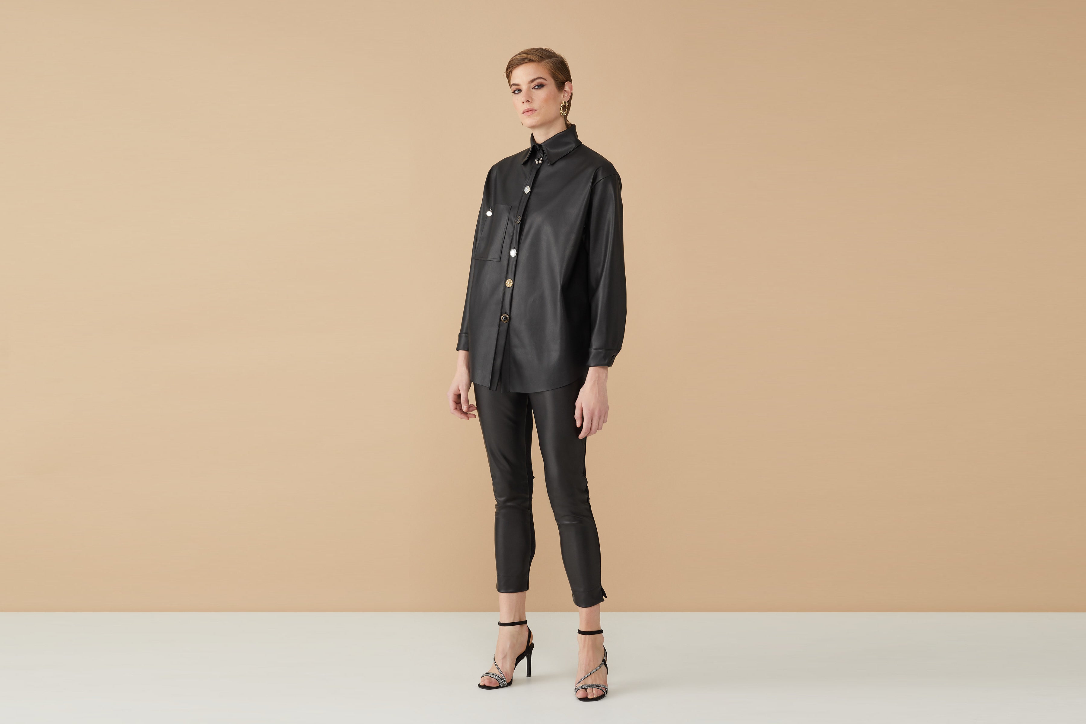 Sobrecamisa, la apuesta de quienes más saben de moda - Lolitas&L