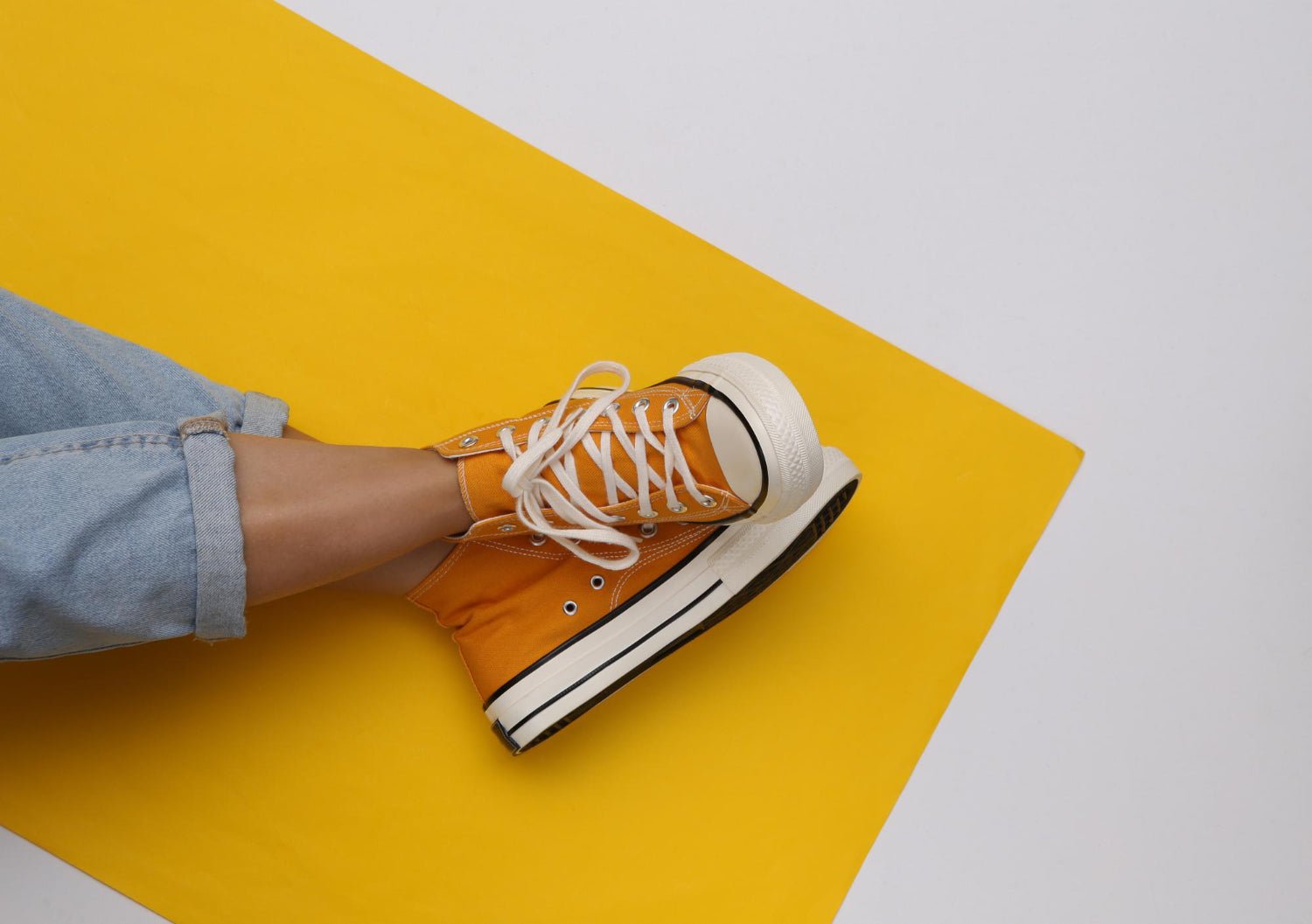 Cómo combinar unas Converse: 10 ideas para crear looks con estilo - Lolitas&L