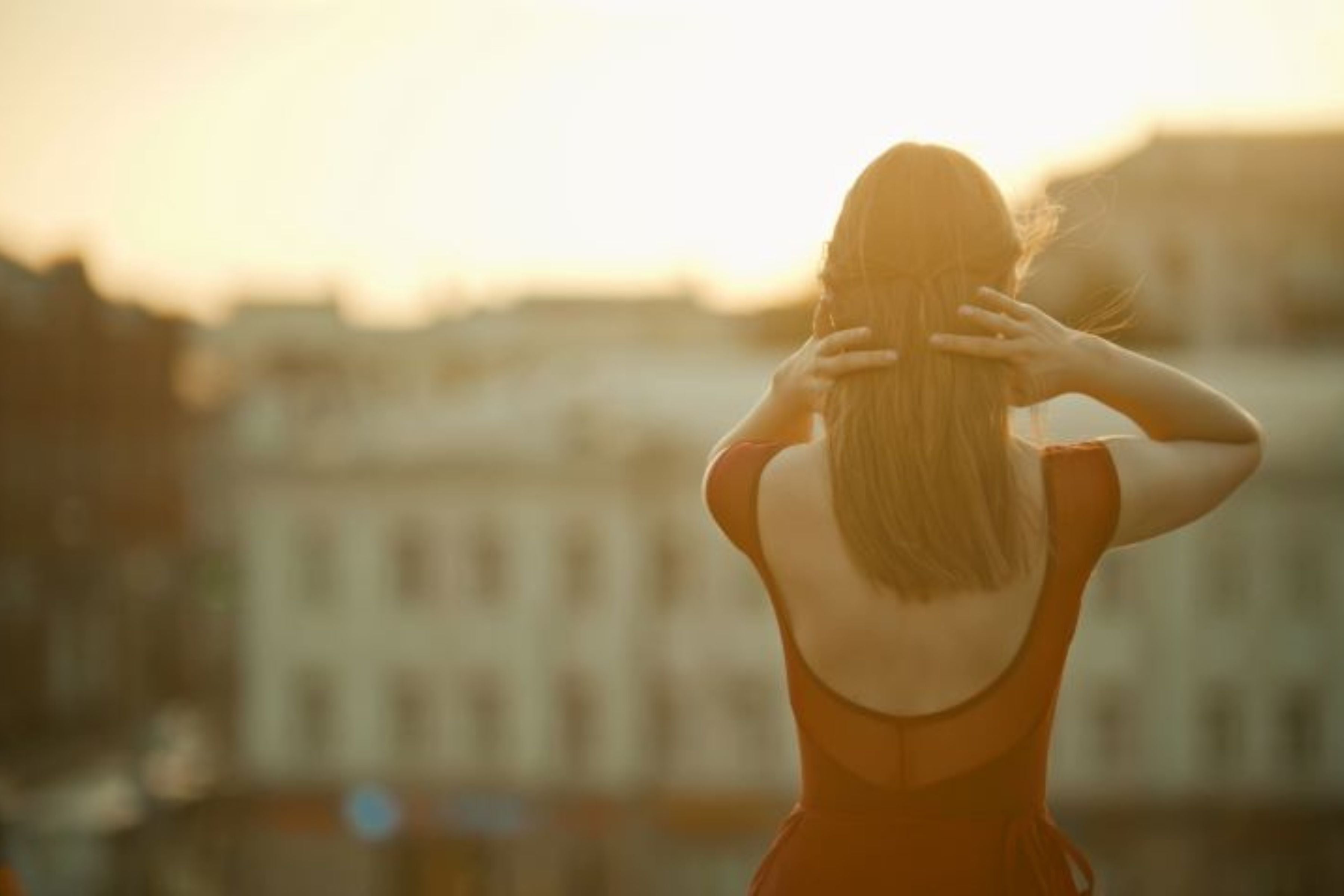 Cómo ir vestida a una boda de noche - Lolitas&L
