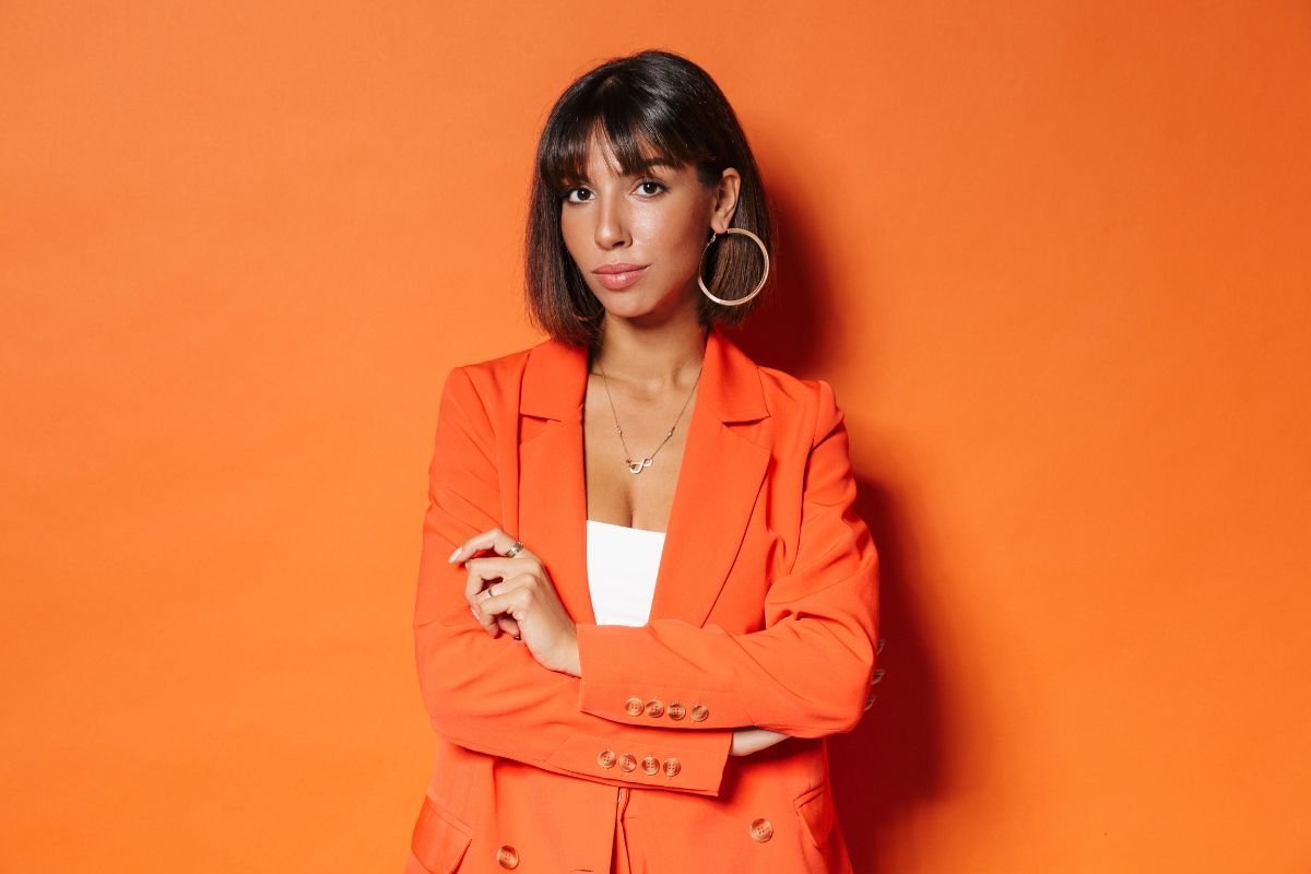 Cuál es la ropa que favorece a las chicas con pelo corto - Lolitas&L