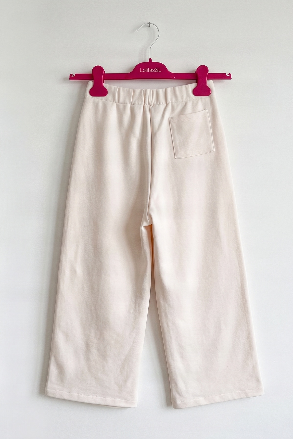 Pantalón Ancho Beige con Cintura Elástica Preloved