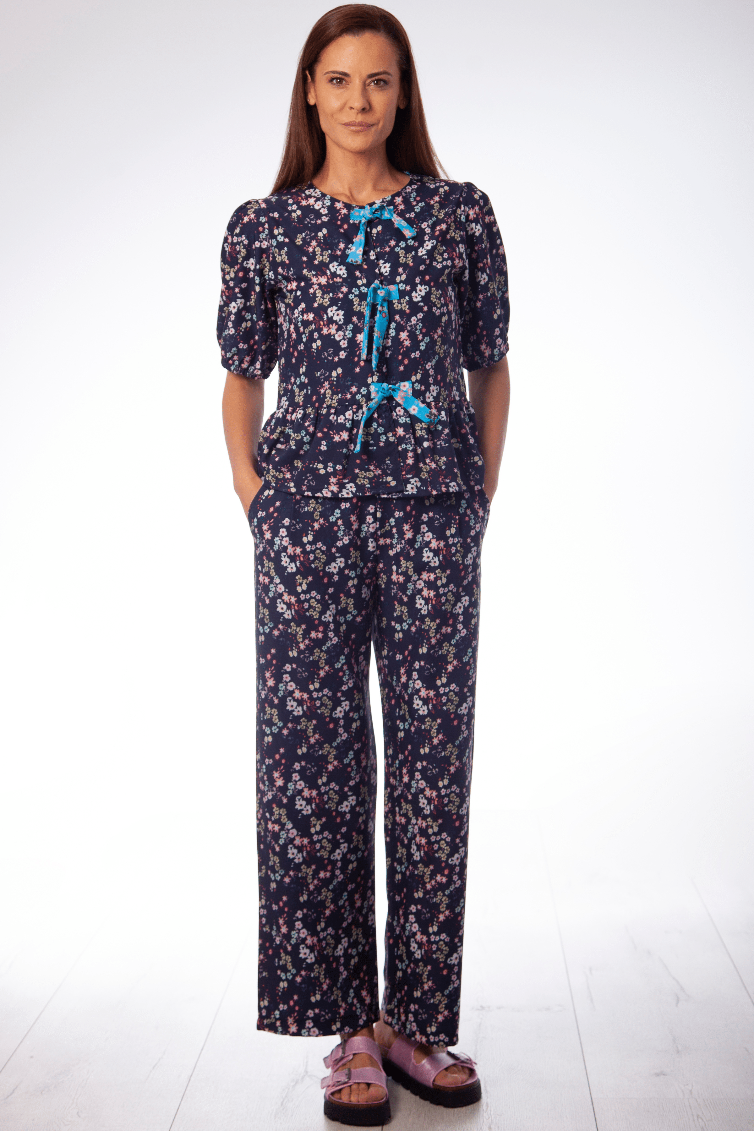 Camisa azul estampado floral y anudada Lolitas&L - lolitasyl.com