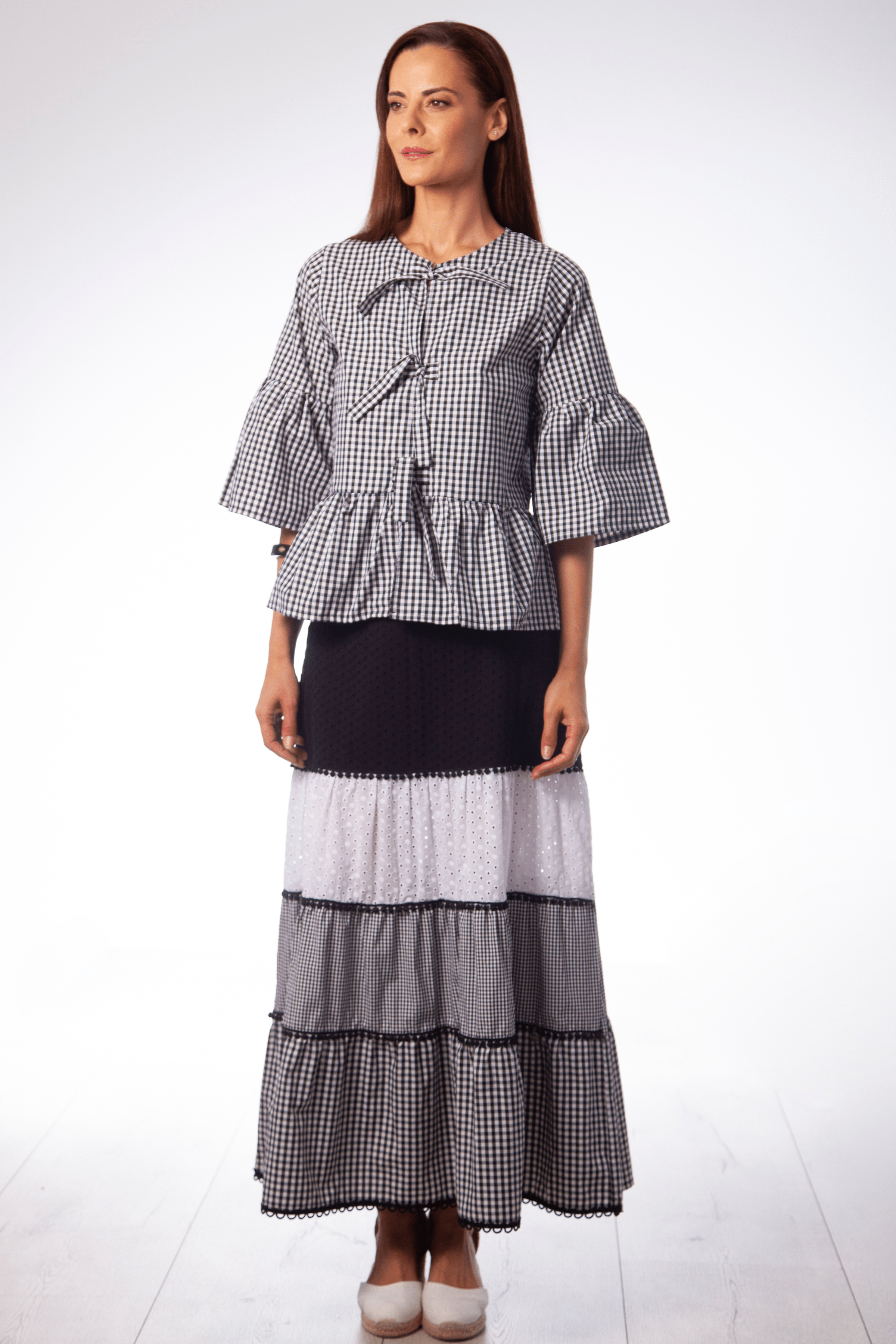 Camisa estampado vichy negra anudada en delantero Lolitas&L - lolitasyl.com