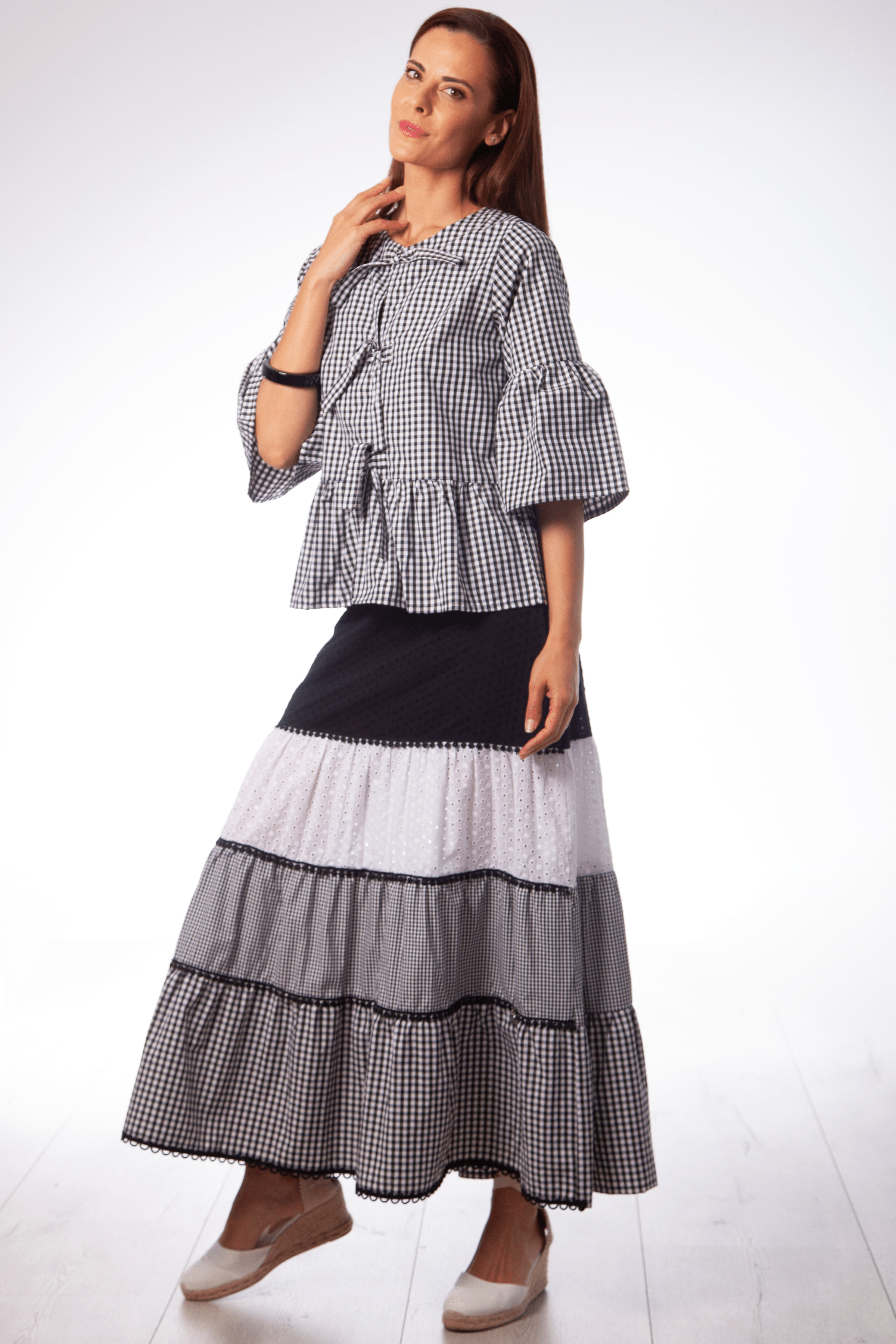 Camisa estampado vichy negra anudada en delantero Lolitas&L - lolitasyl.com