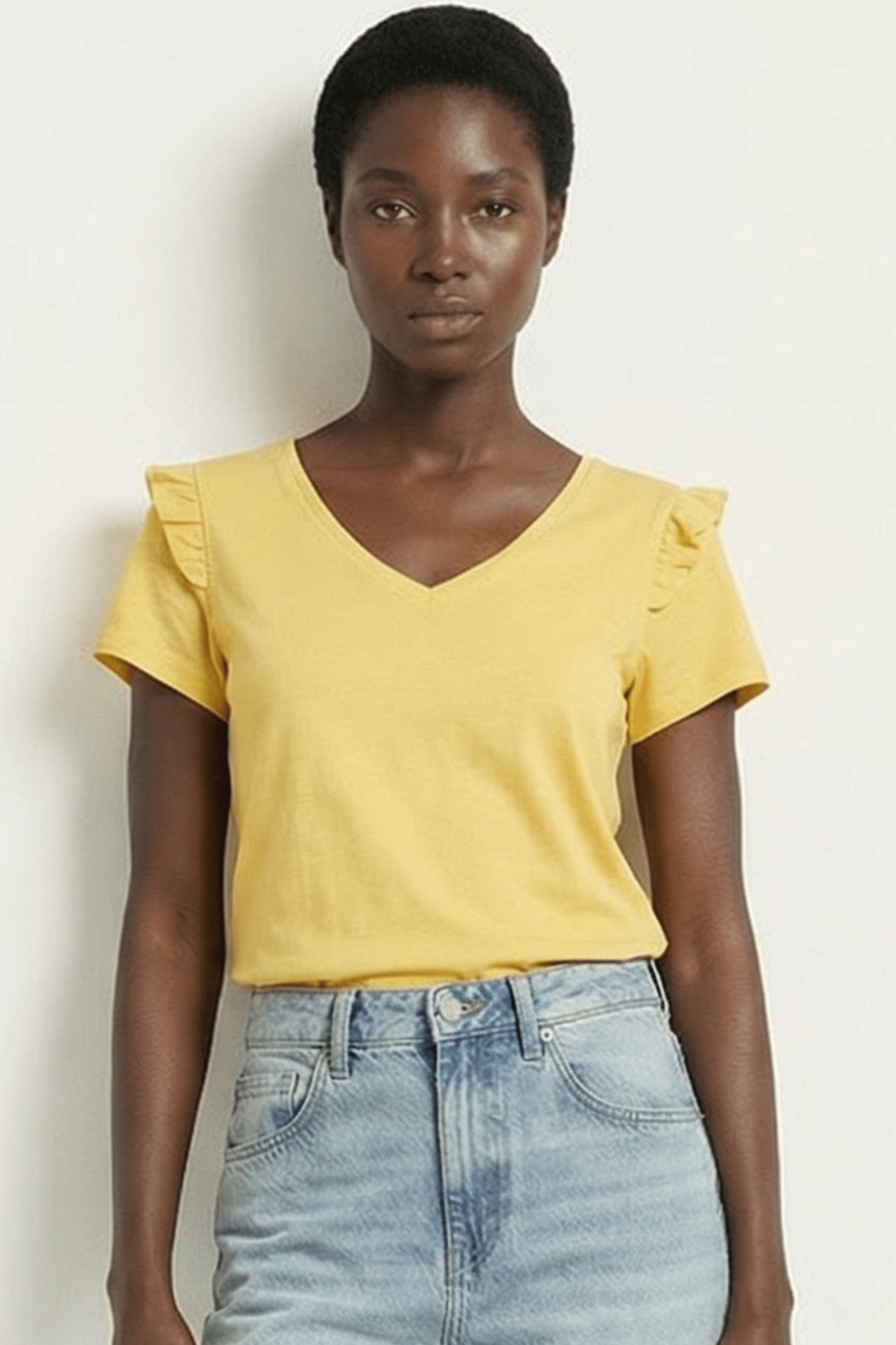 Camiseta amarila con volante en hombros Lolitas&L - lolitasyl.com