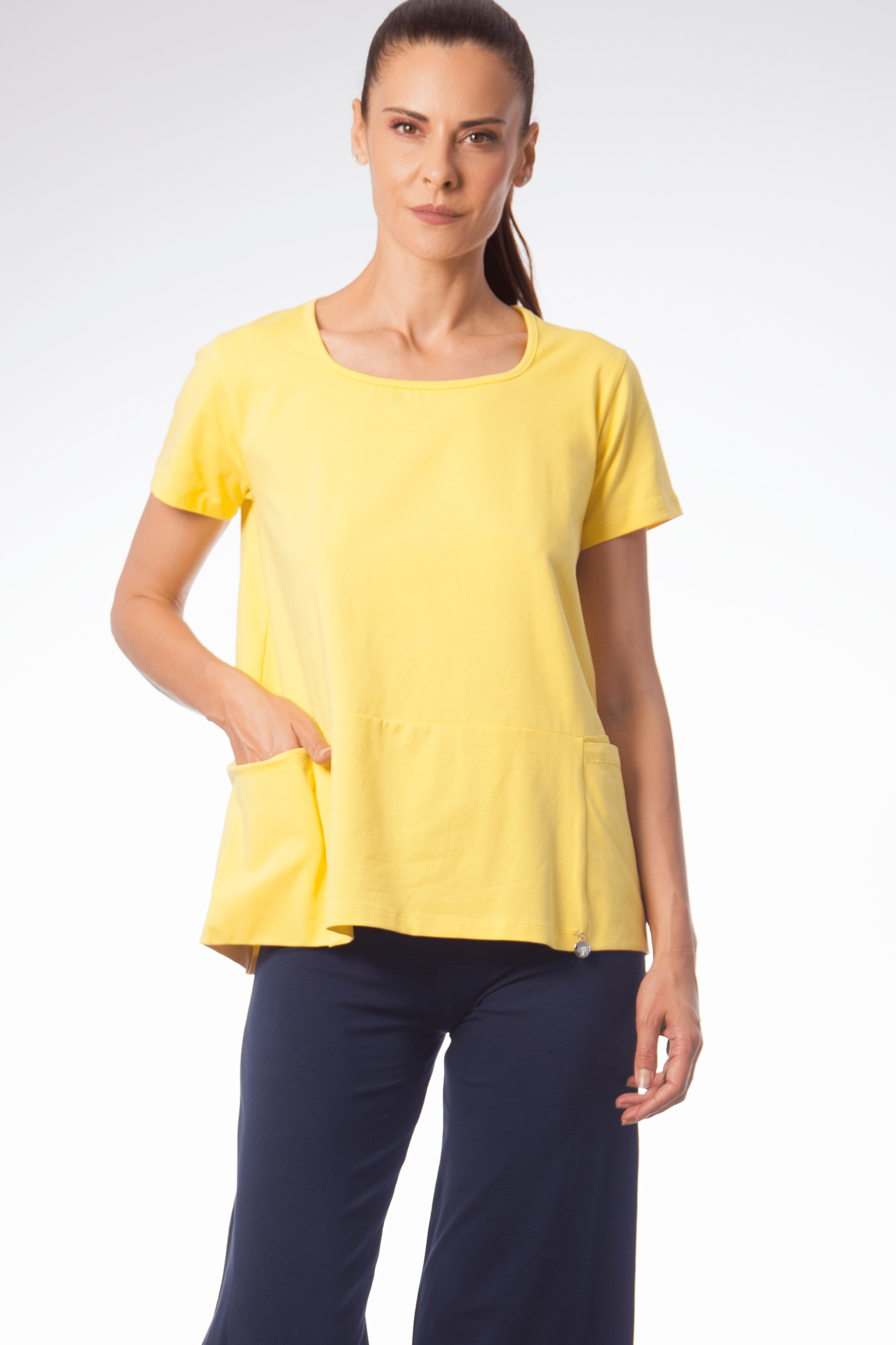 Camiseta amarilla algodon con bolsillos cuadrados Lolitas&L - lolitasyl.com