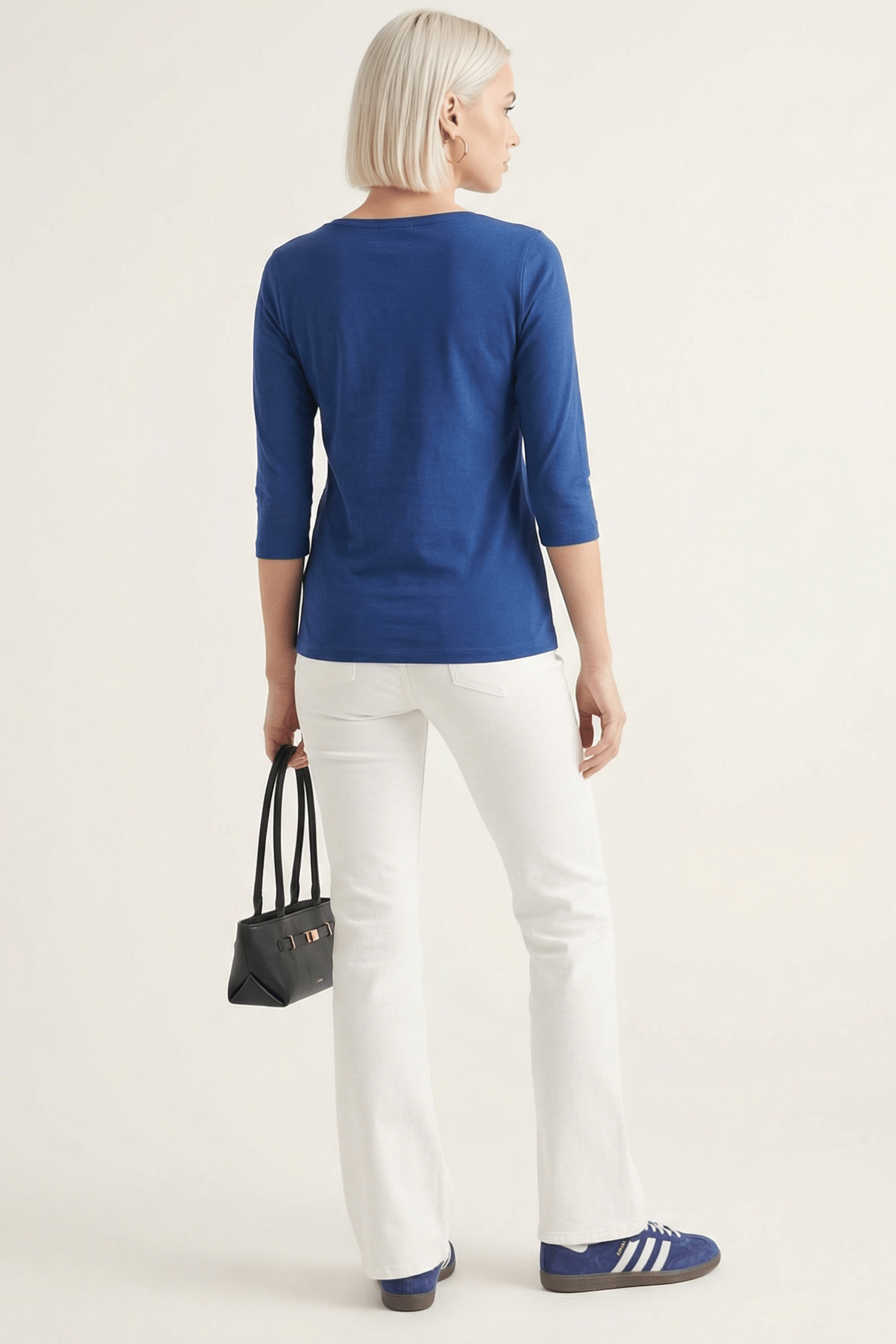 Camiseta azul basica con escote barco y manga al codo Lolitas&L - lolitasyl.com