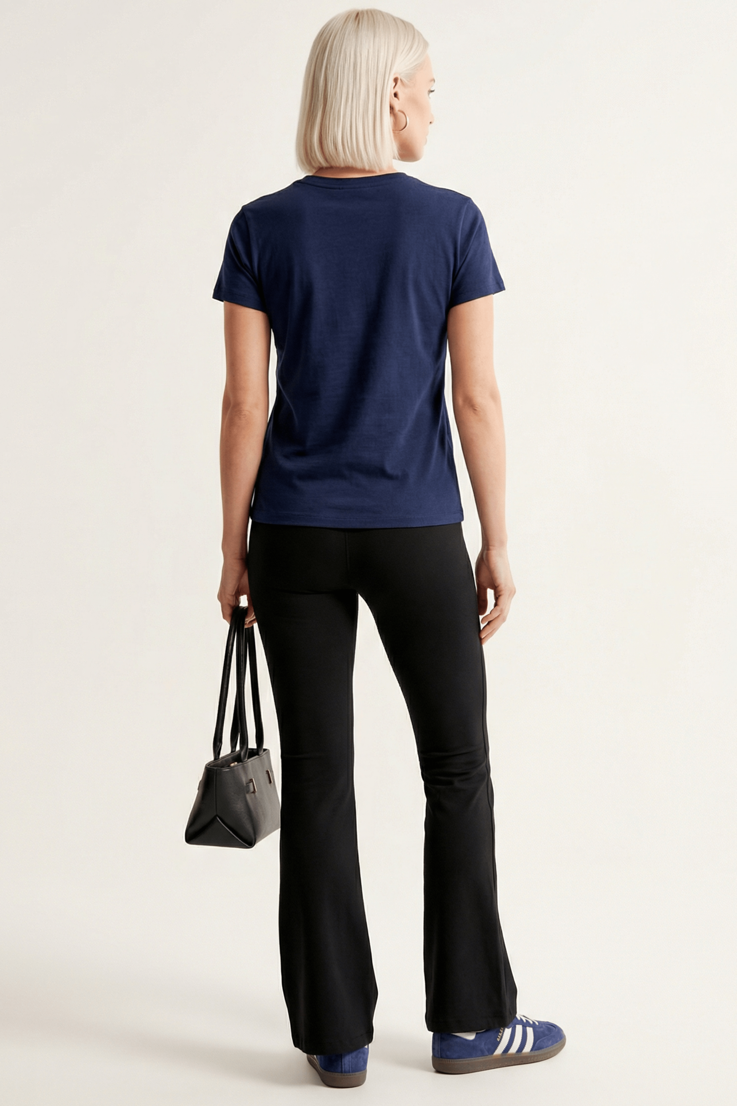 Camiseta azul basica con escote caja y manga corta Lolitas&L - lolitasyl.com