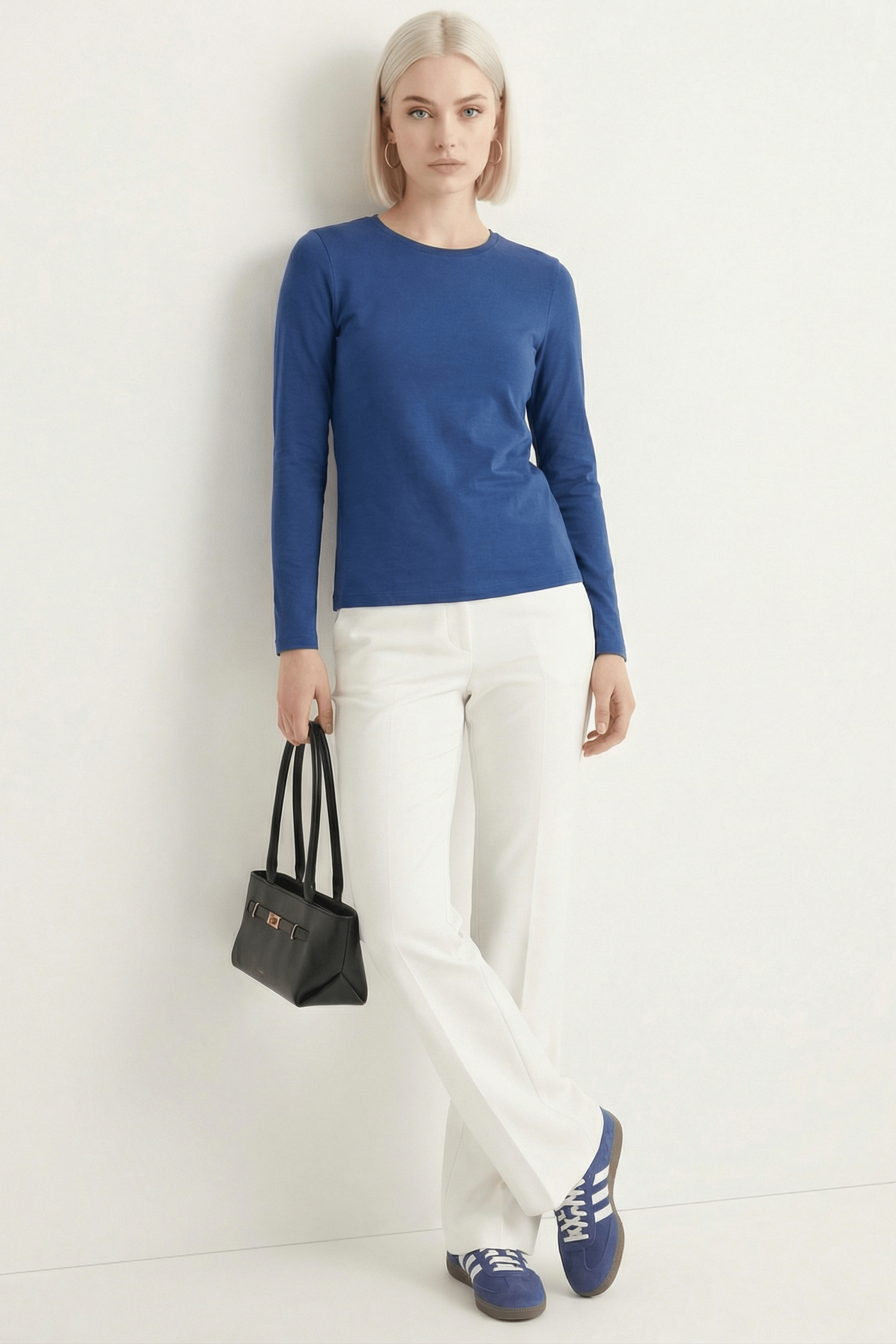 Camiseta azul basica con escote caja y manga larga Lolitas&L - lolitasyl.com