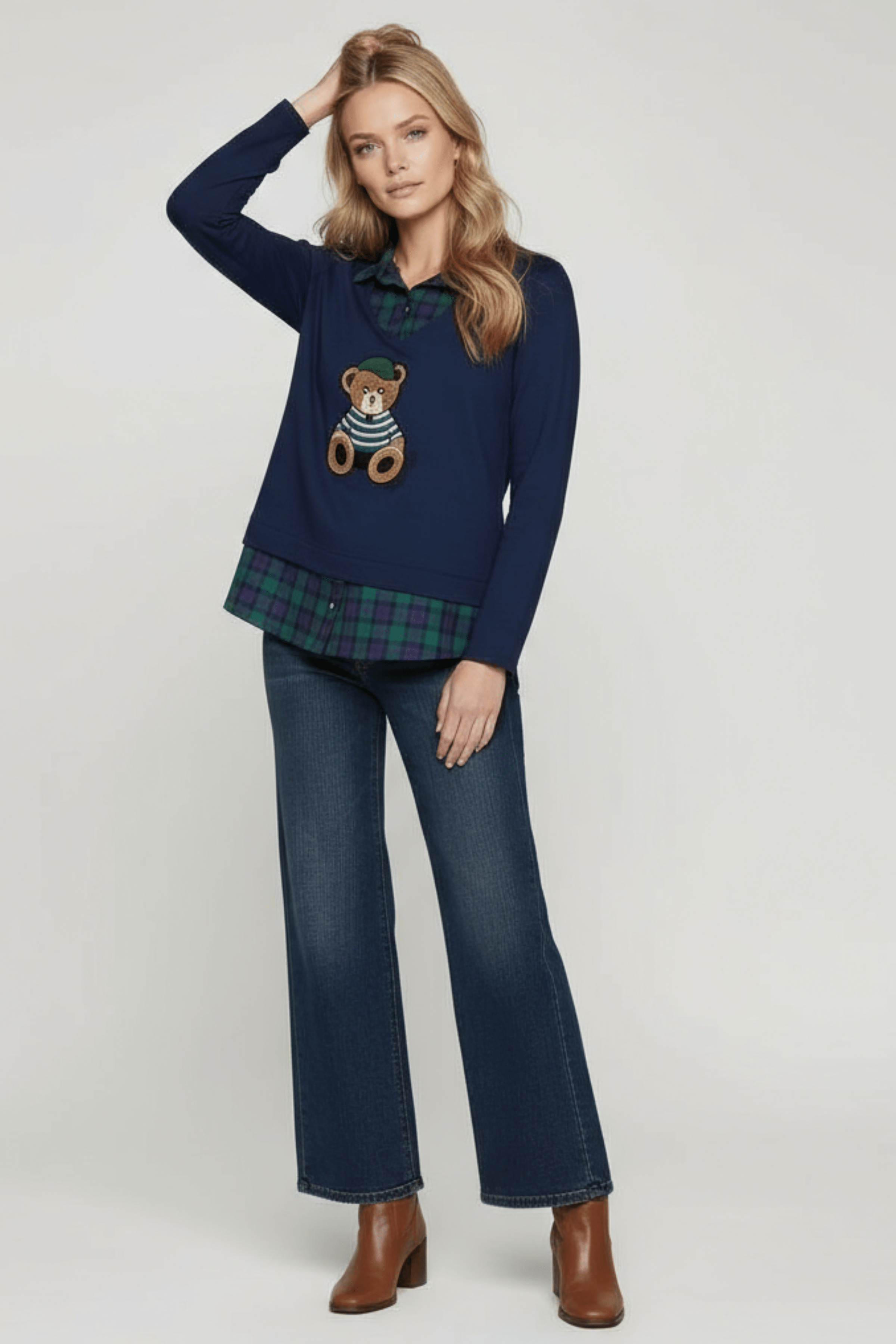 Camiseta azul con cuadro escoces verde y bordado osito Lolitas&L - lolitasyl.com