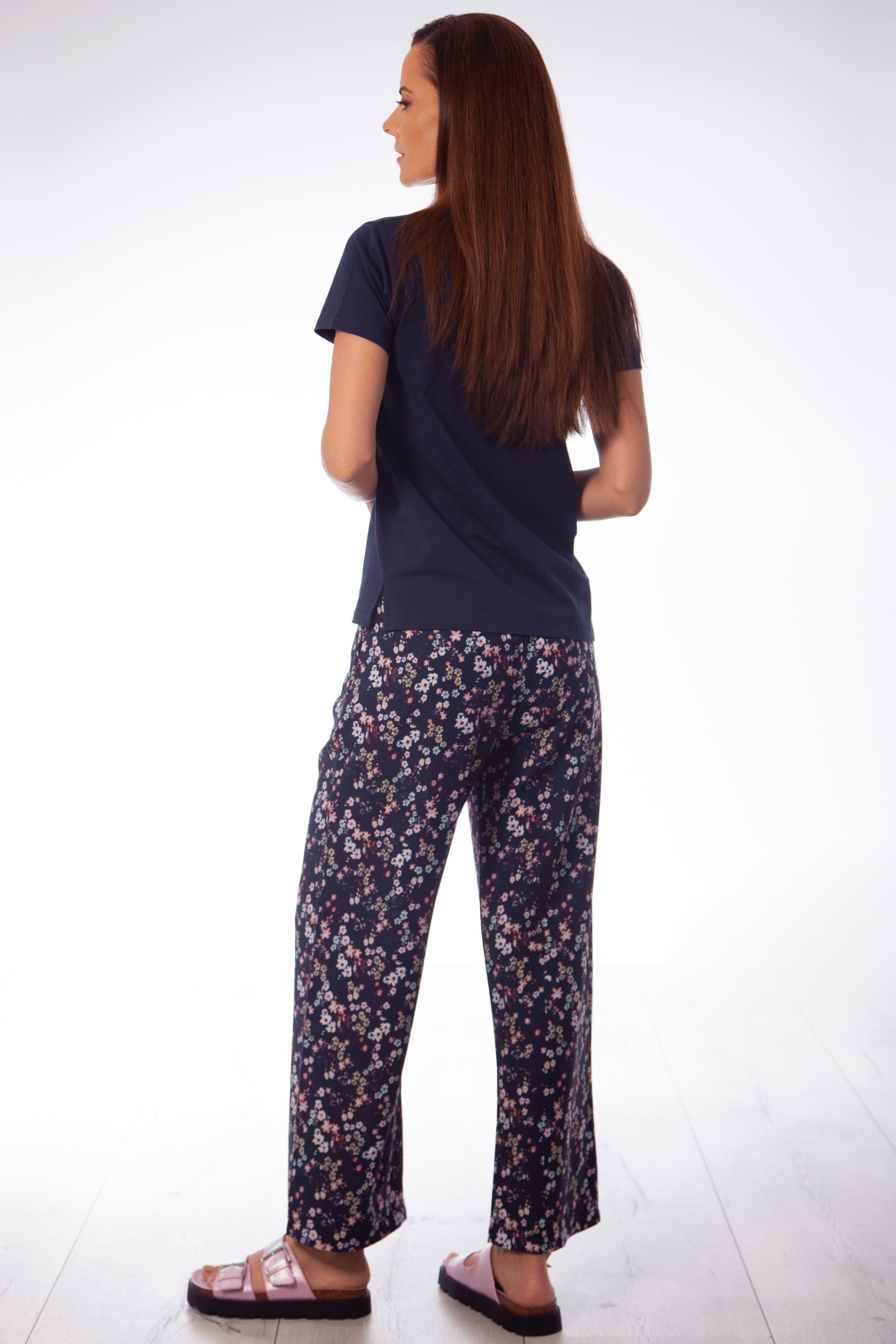 Camiseta azul marino con bicicleta bordada Lolitas&L - lolitasyl.com