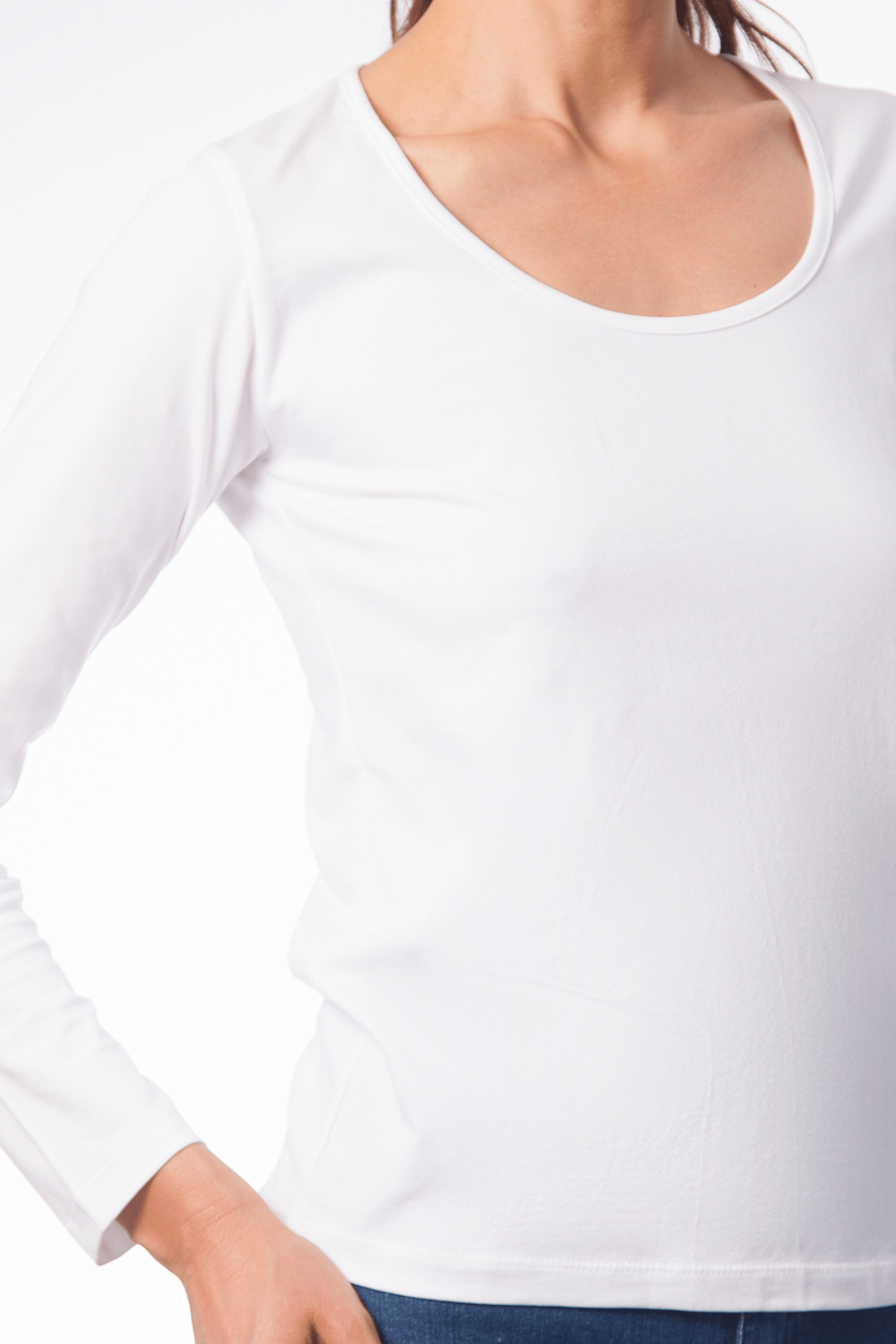 Camiseta basica con escote collar y manga larga Lolitas&L - lolitasyl.com