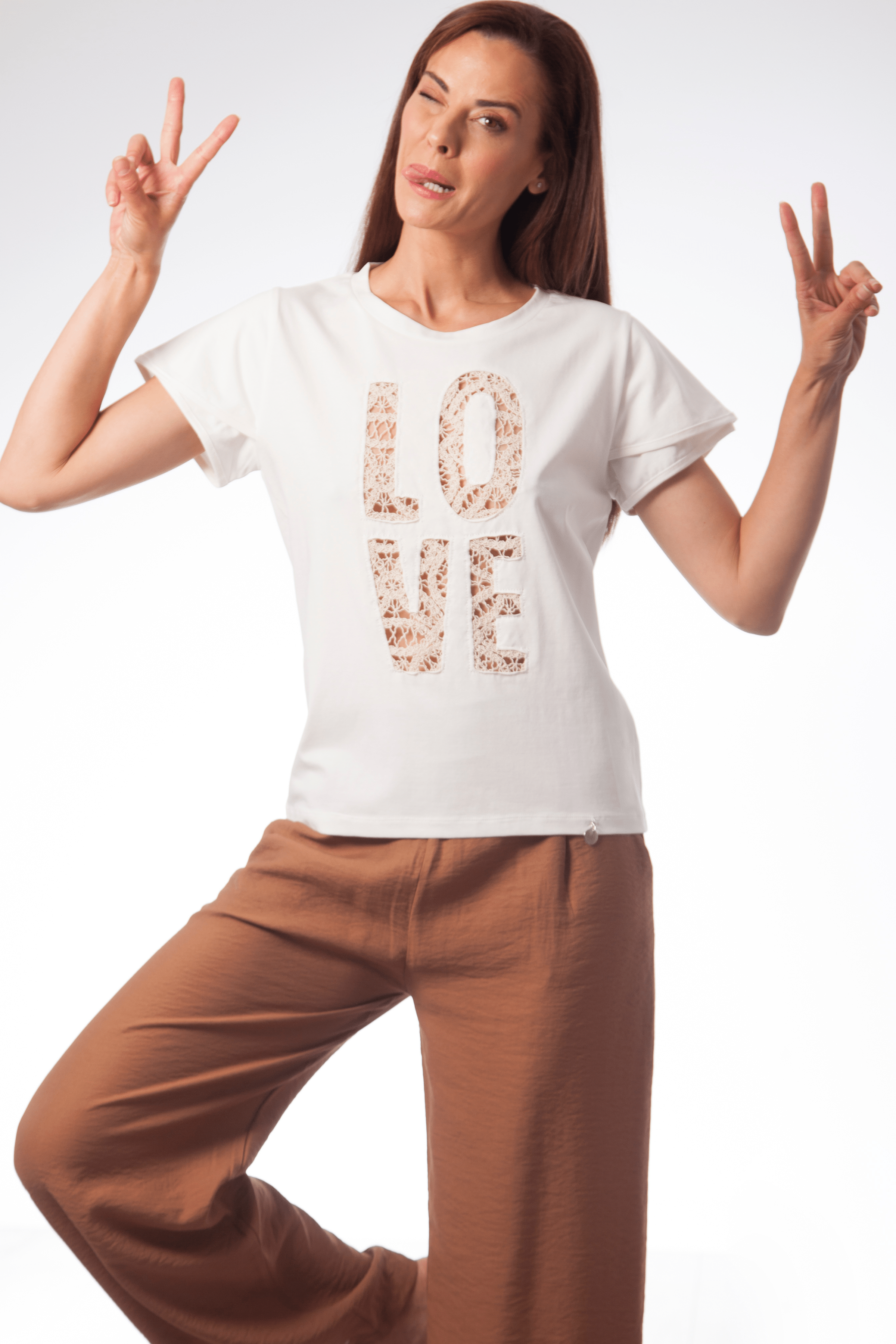 Camiseta blanca bordado LOVE grogre Lolitas&L - lolitasyl.com