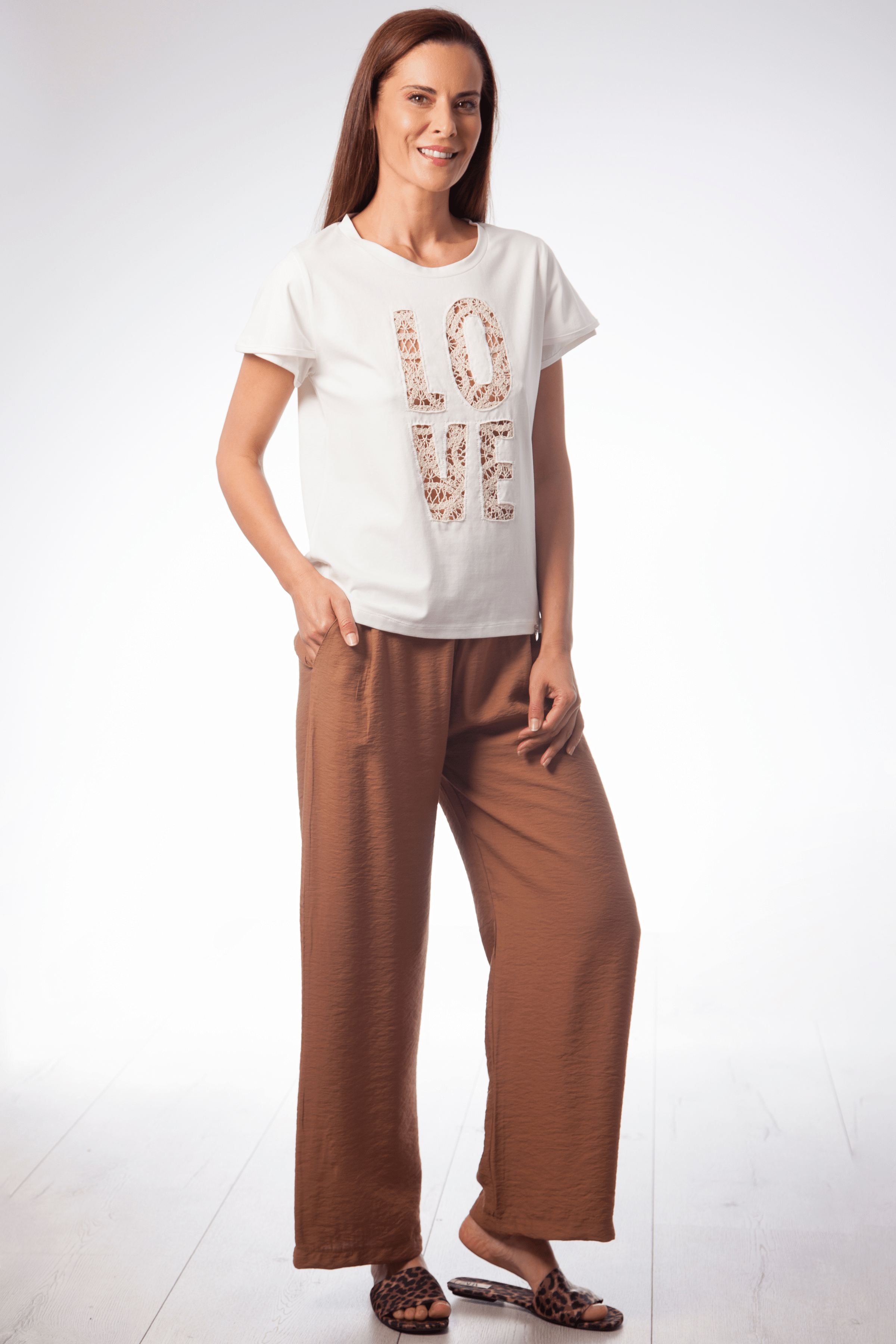 Camiseta blanca bordado LOVE grogre Lolitas&L - lolitasyl.com