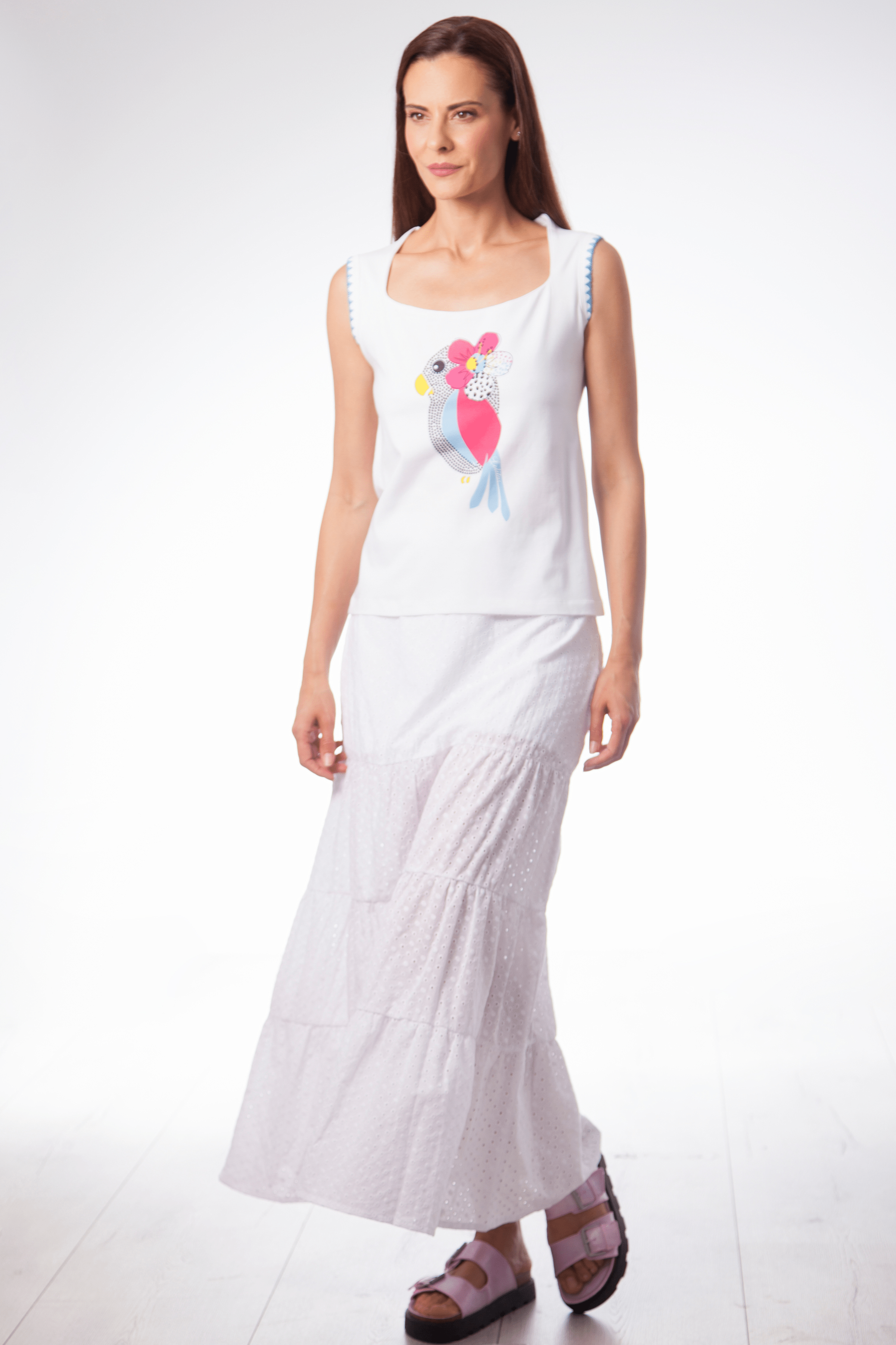 Camiseta blanca bordado pajaro colores Lolitas&L - lolitasyl.com