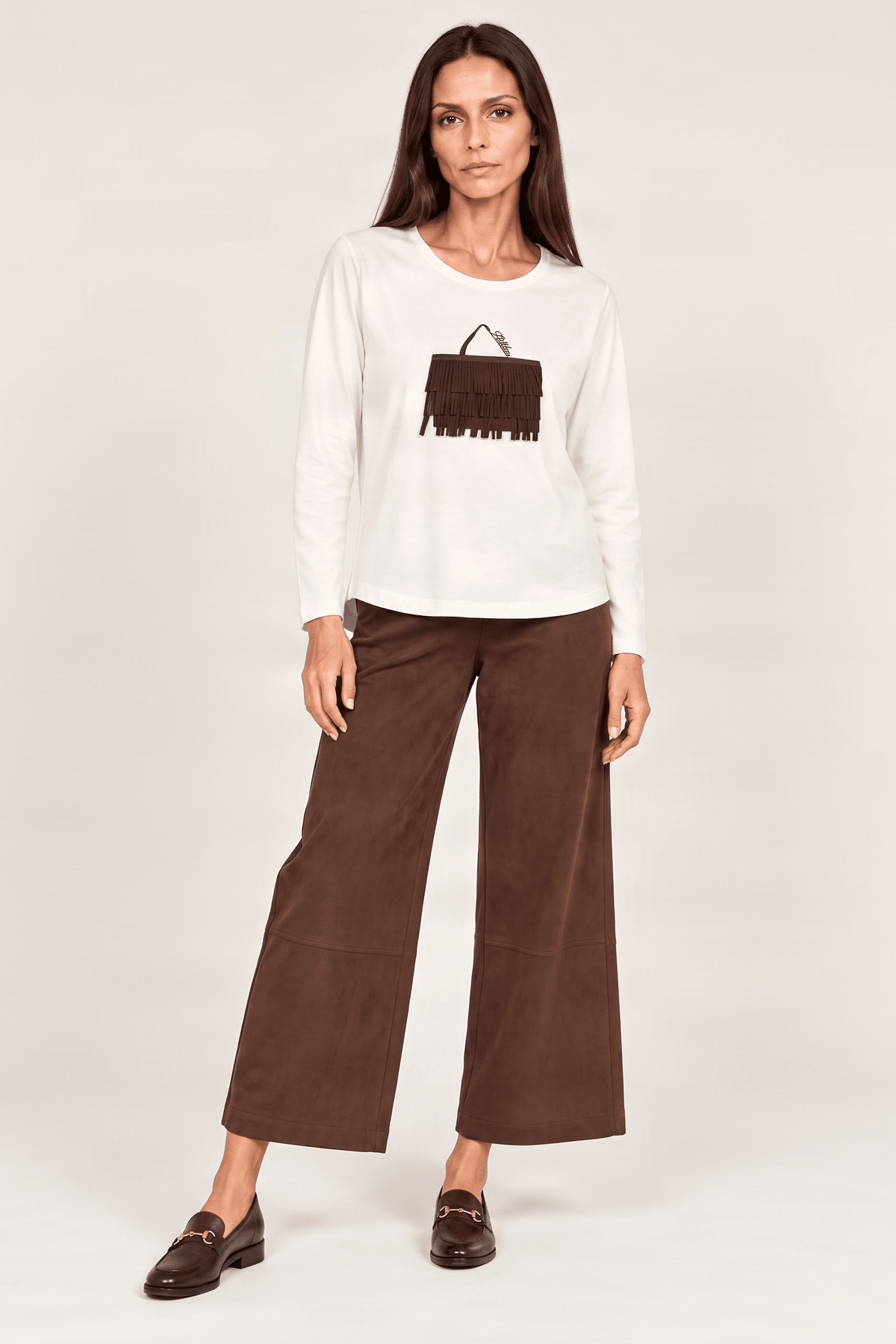 Camiseta blanca con bolsito de flecos marron manga larga Lolitas&L - lolitasyl.com