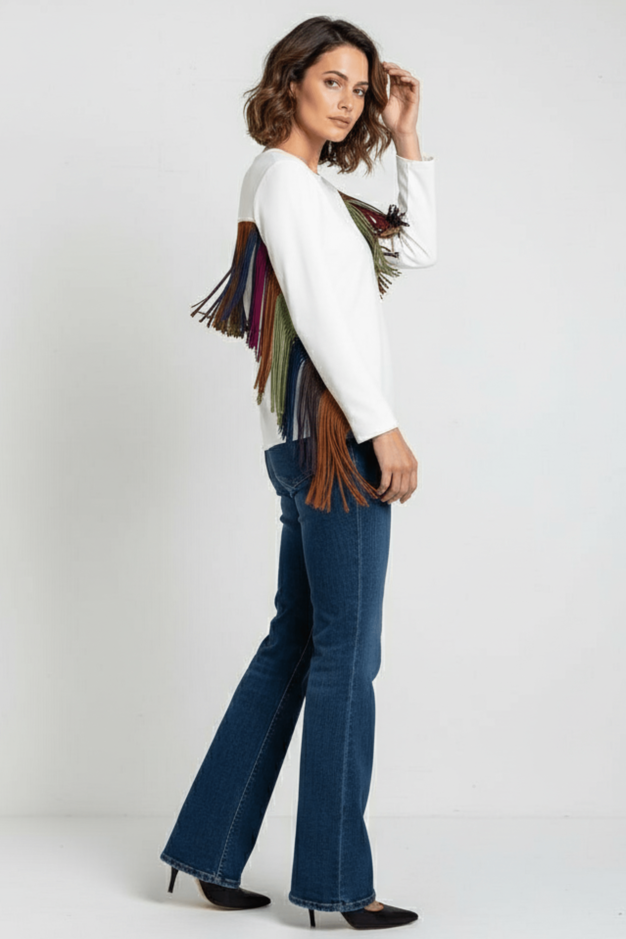 Camiseta blanca con flecos en espalda manga larga Lolitas&L - lolitasyl.com