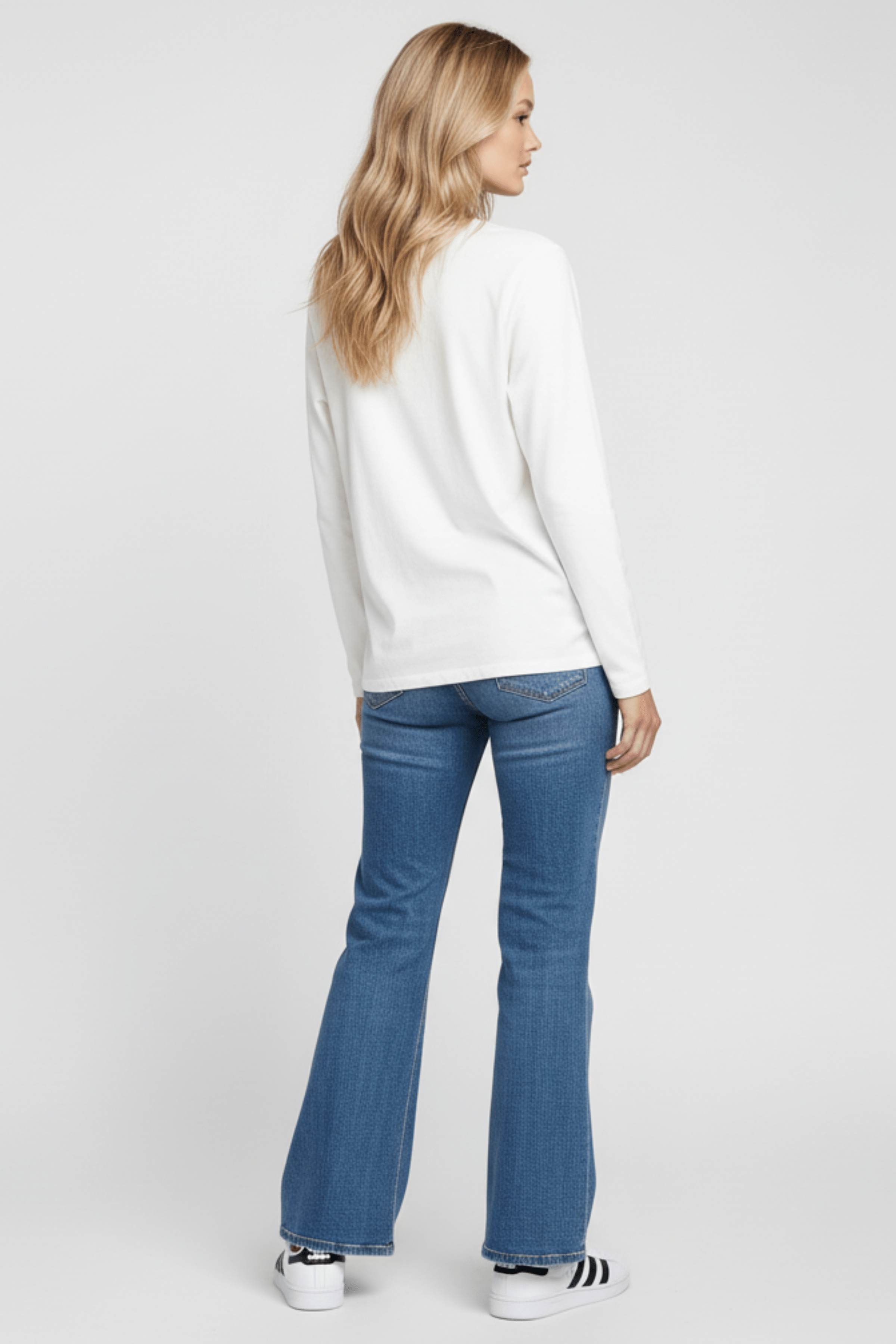 Camiseta blanca con perro bordado de flecos manga larga Lolitas&L - lolitasyl.com