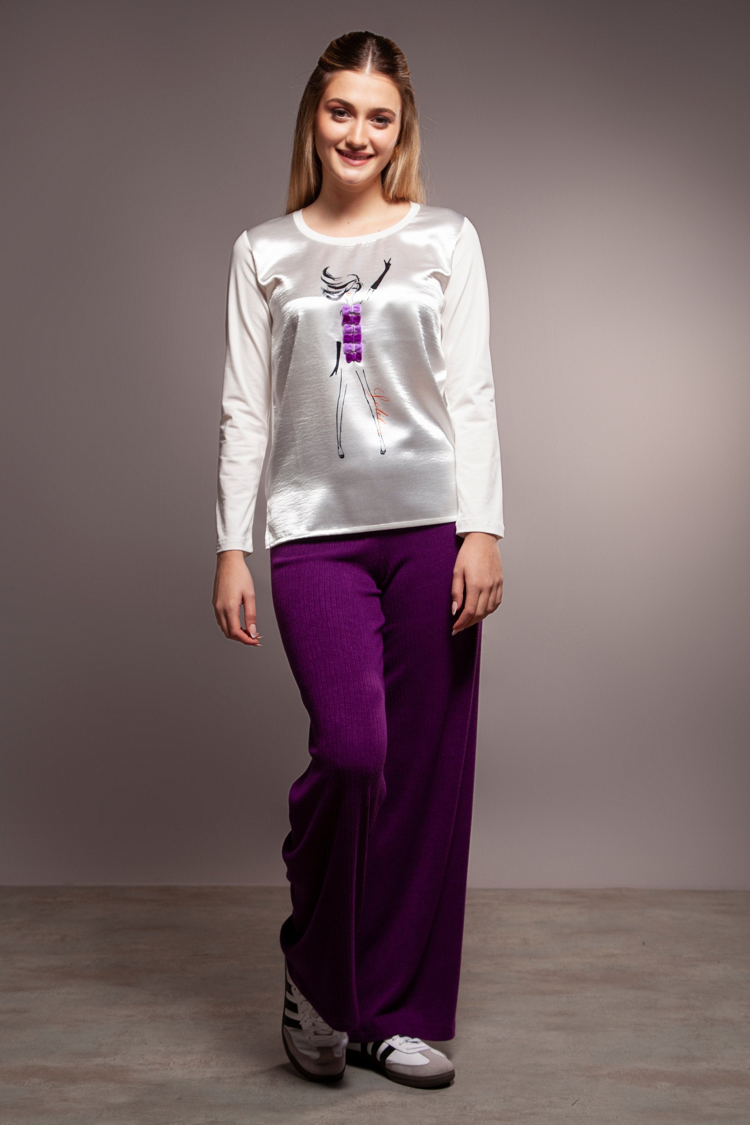 Camiseta blanca delantero raso motivo silueta Lolitas&L - lolitasyl.com