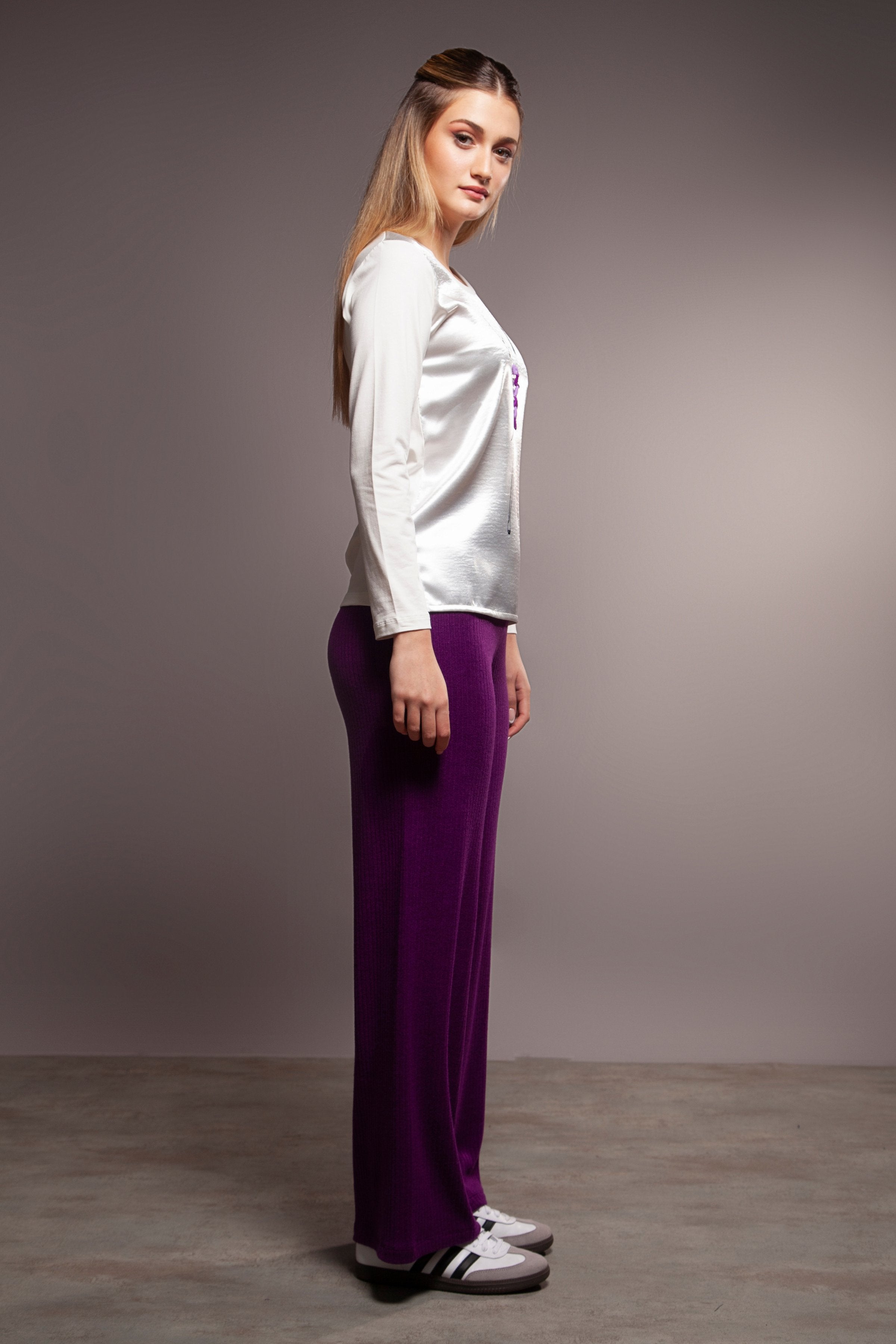 Camiseta blanca delantero raso motivo silueta Lolitas&L - lolitasyl.com