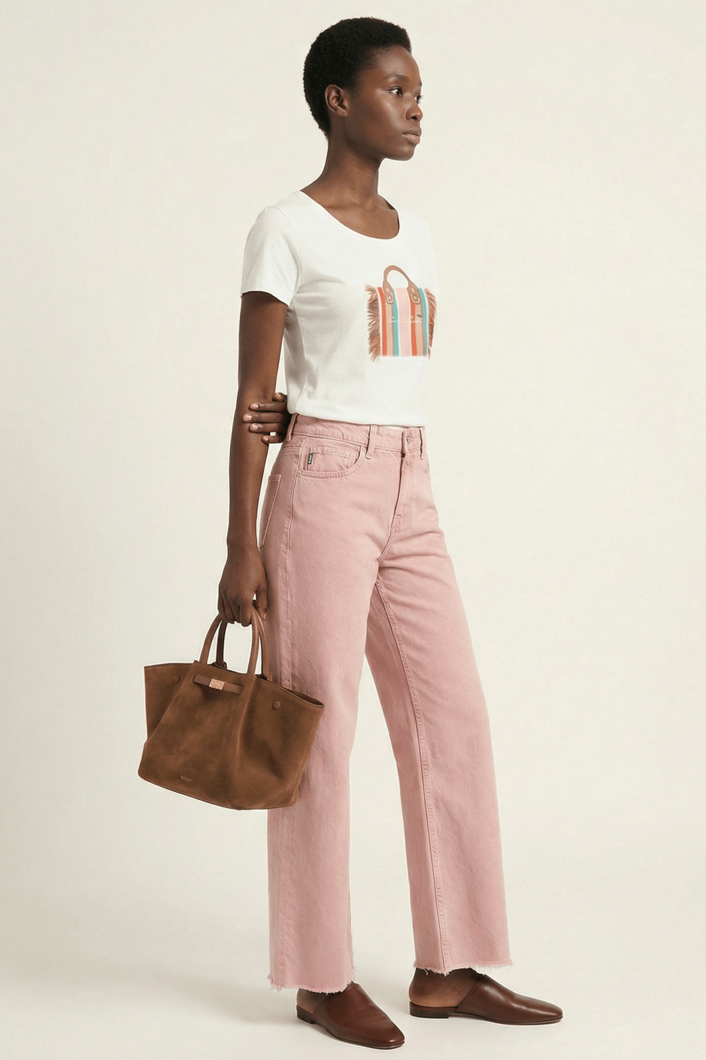 Camiseta blanca detalle bordado bolso con flecos Lolitas&L - lolitasyl.com