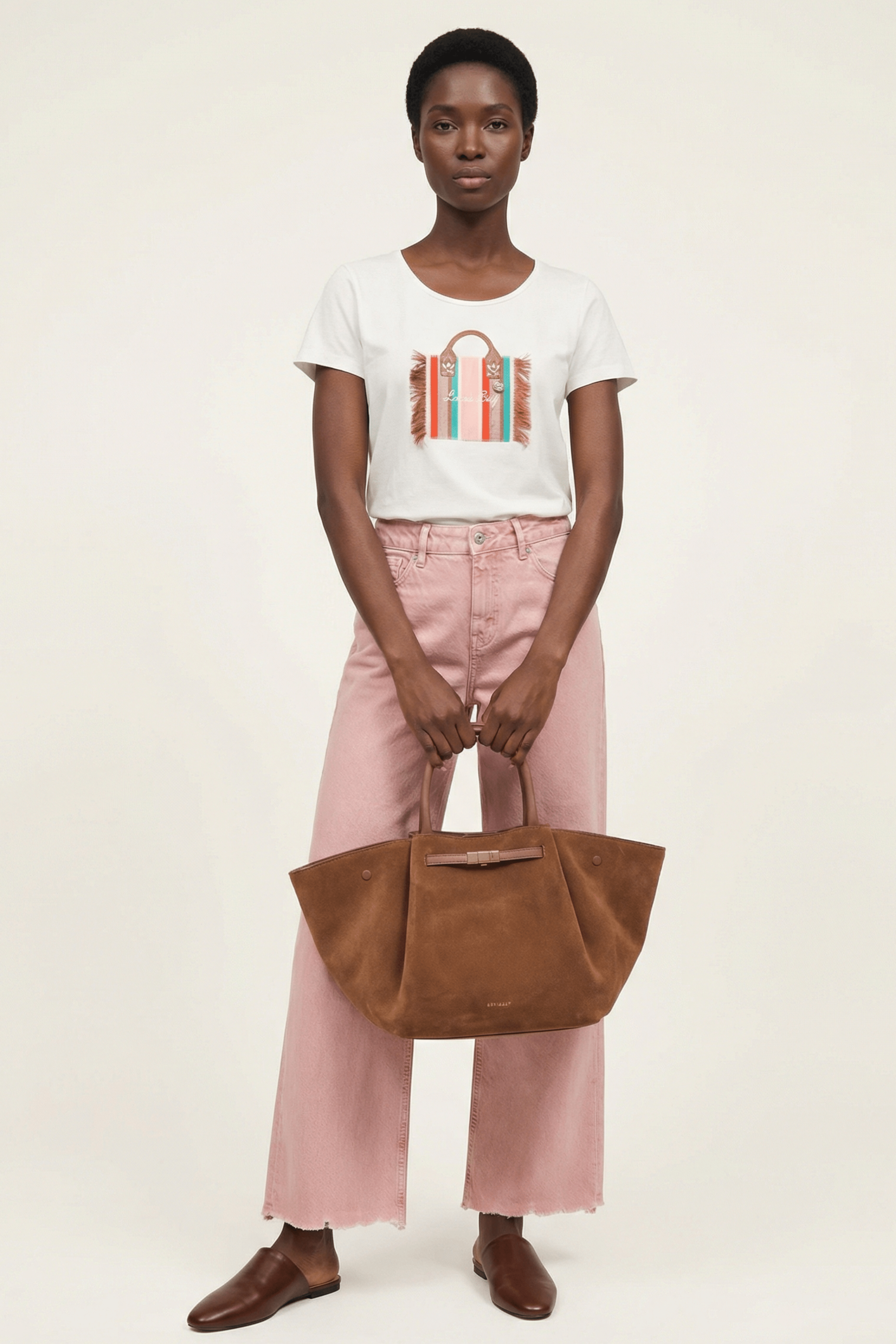 Camiseta blanca detalle bordado bolso con flecos Lolitas&L - lolitasyl.com