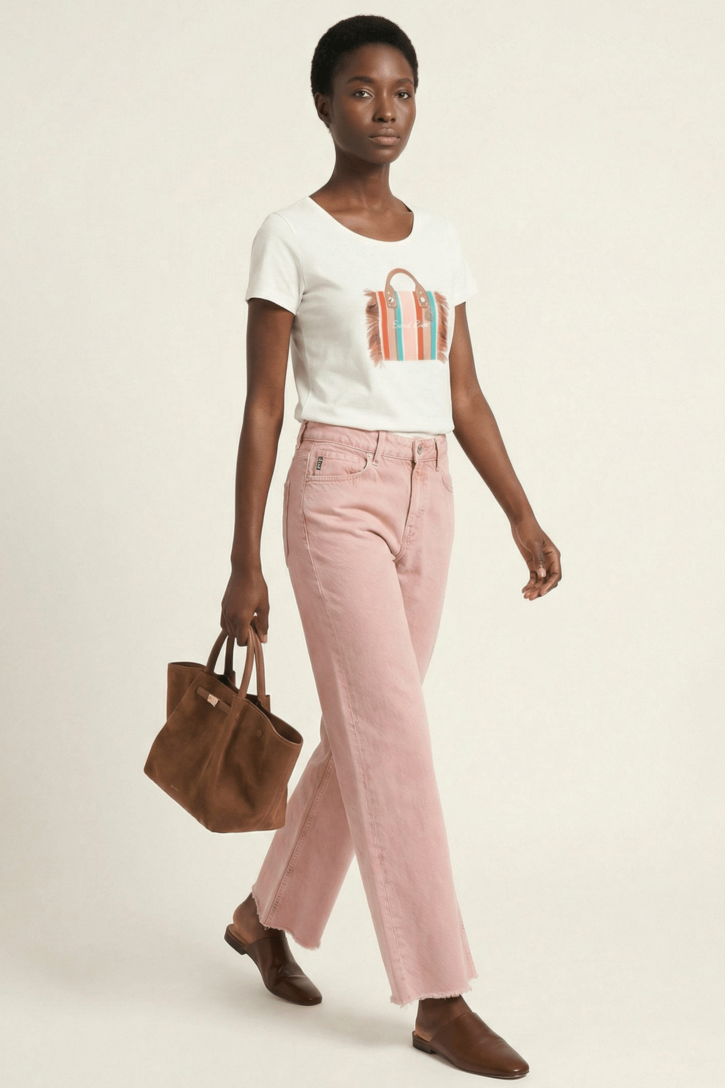 Camiseta blanca detalle bordado bolso con flecos Lolitas&L - lolitasyl.com