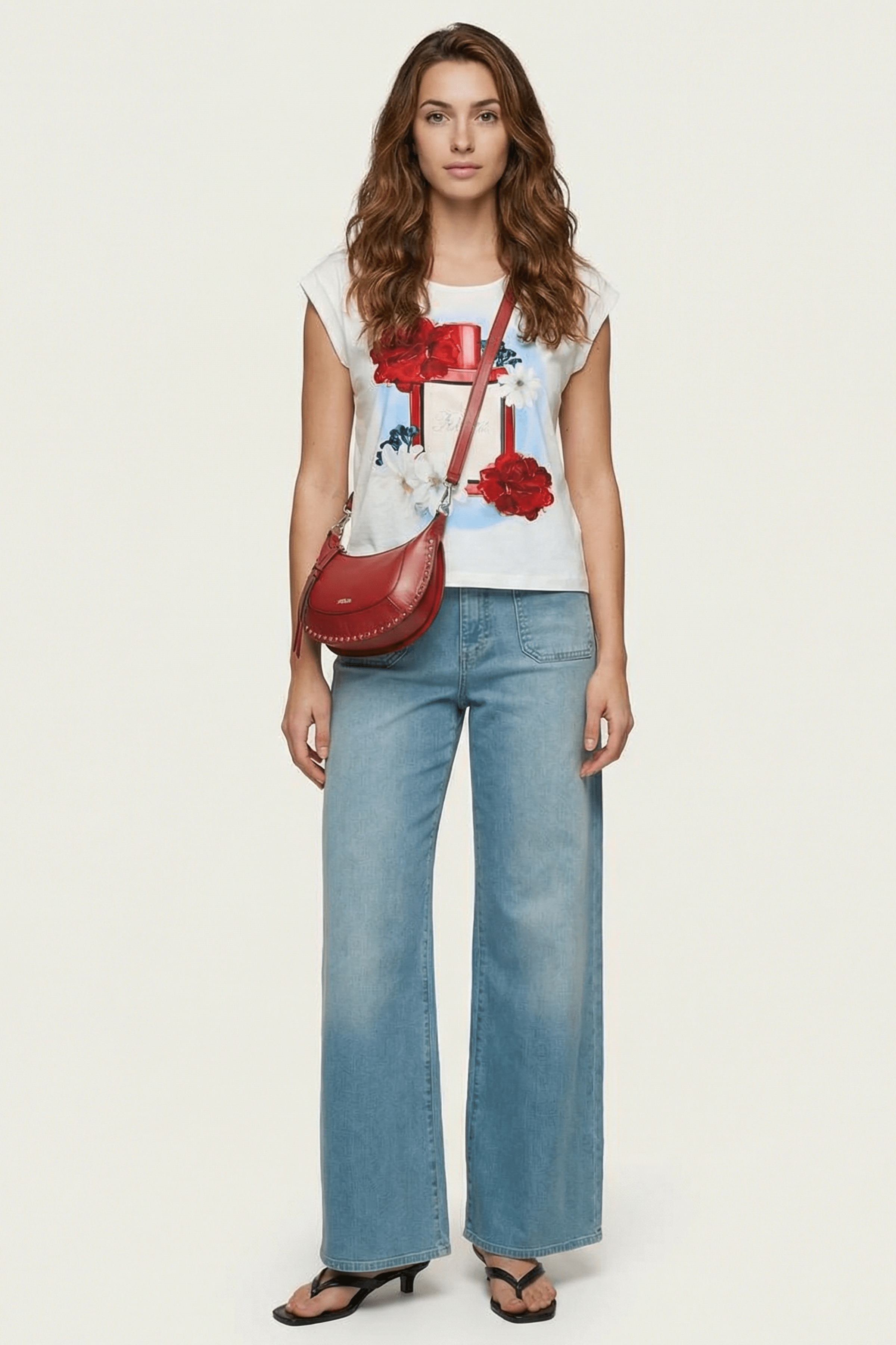 Camiseta blanca estampado perfume manga corta Lolitas&L - lolitasyl.com