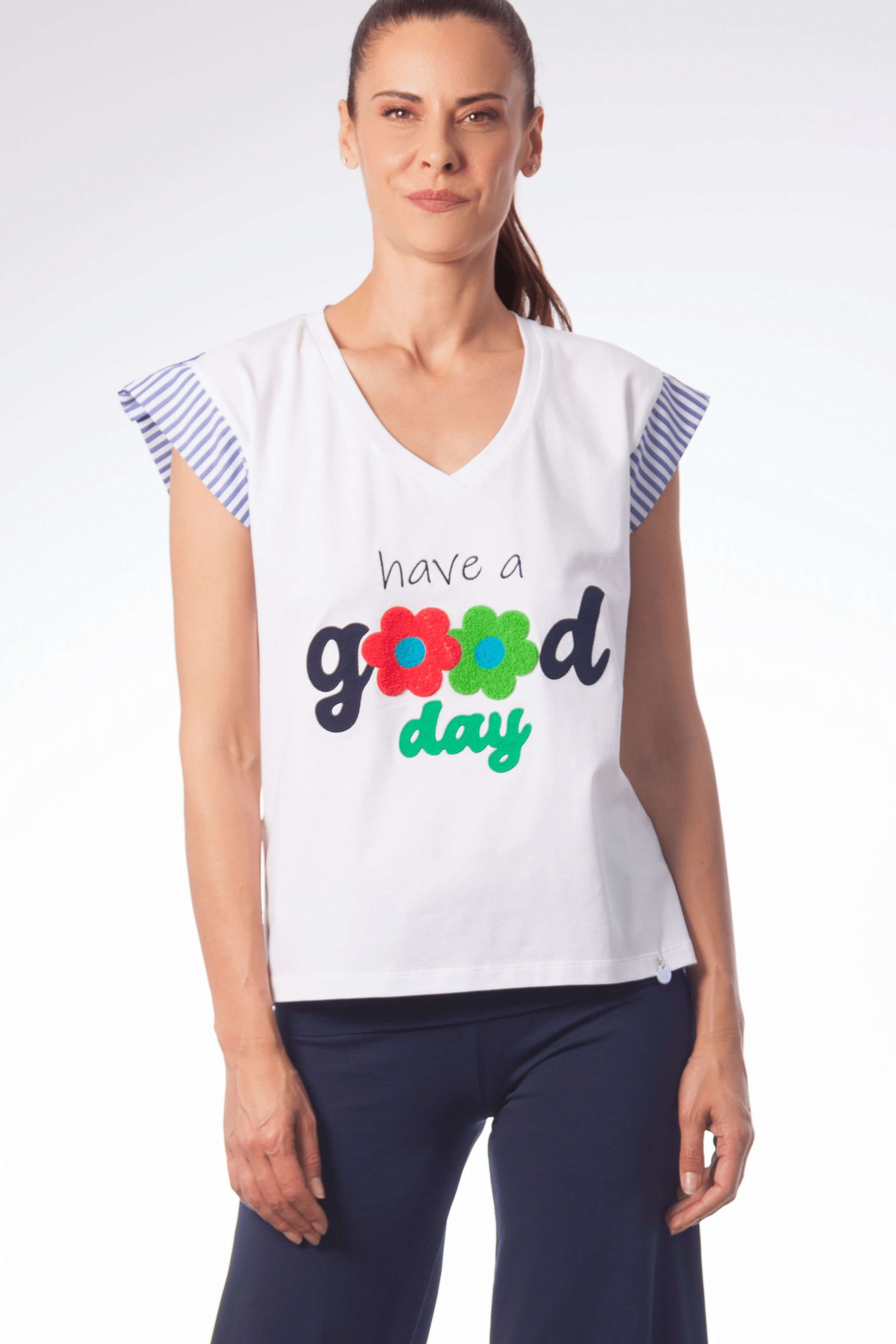 Camiseta blanca motivo Good Day bordado Lolitas&L - lolitasyl.com