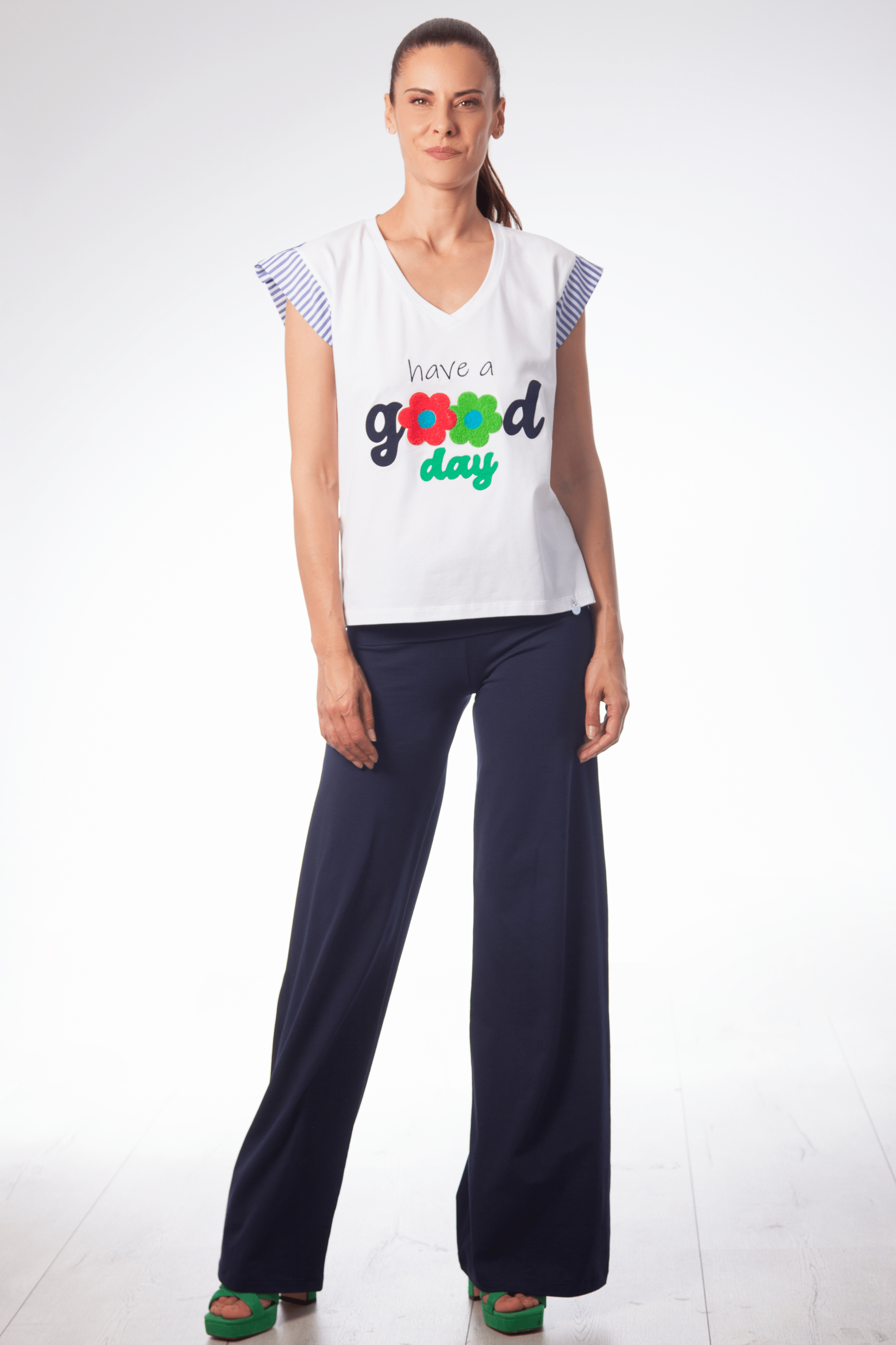 Camiseta blanca motivo Good Day bordado Lolitas&L - lolitasyl.com