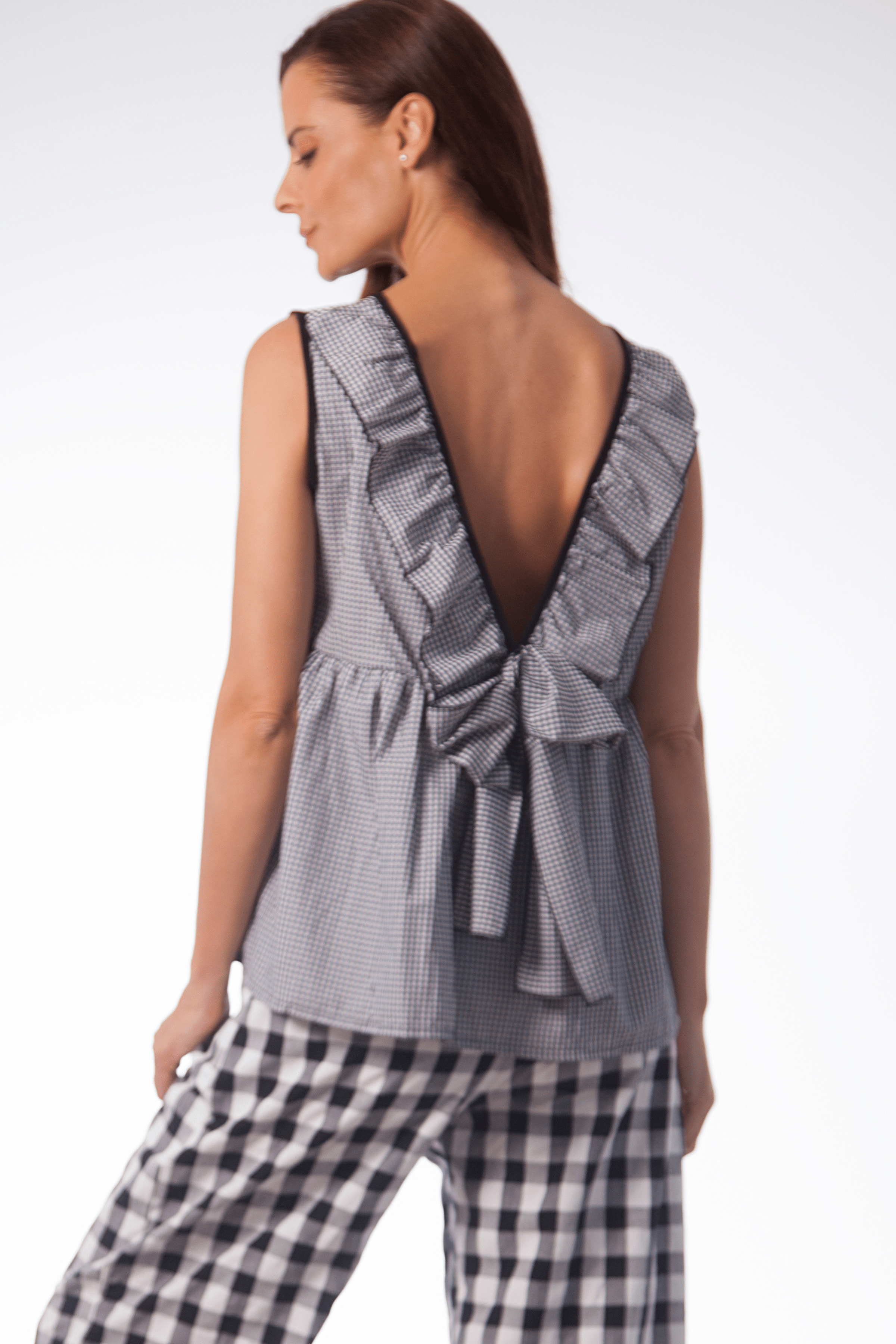 Camiseta cuadro vichy negro con bordado flor Lolitas&L - lolitasyl.com