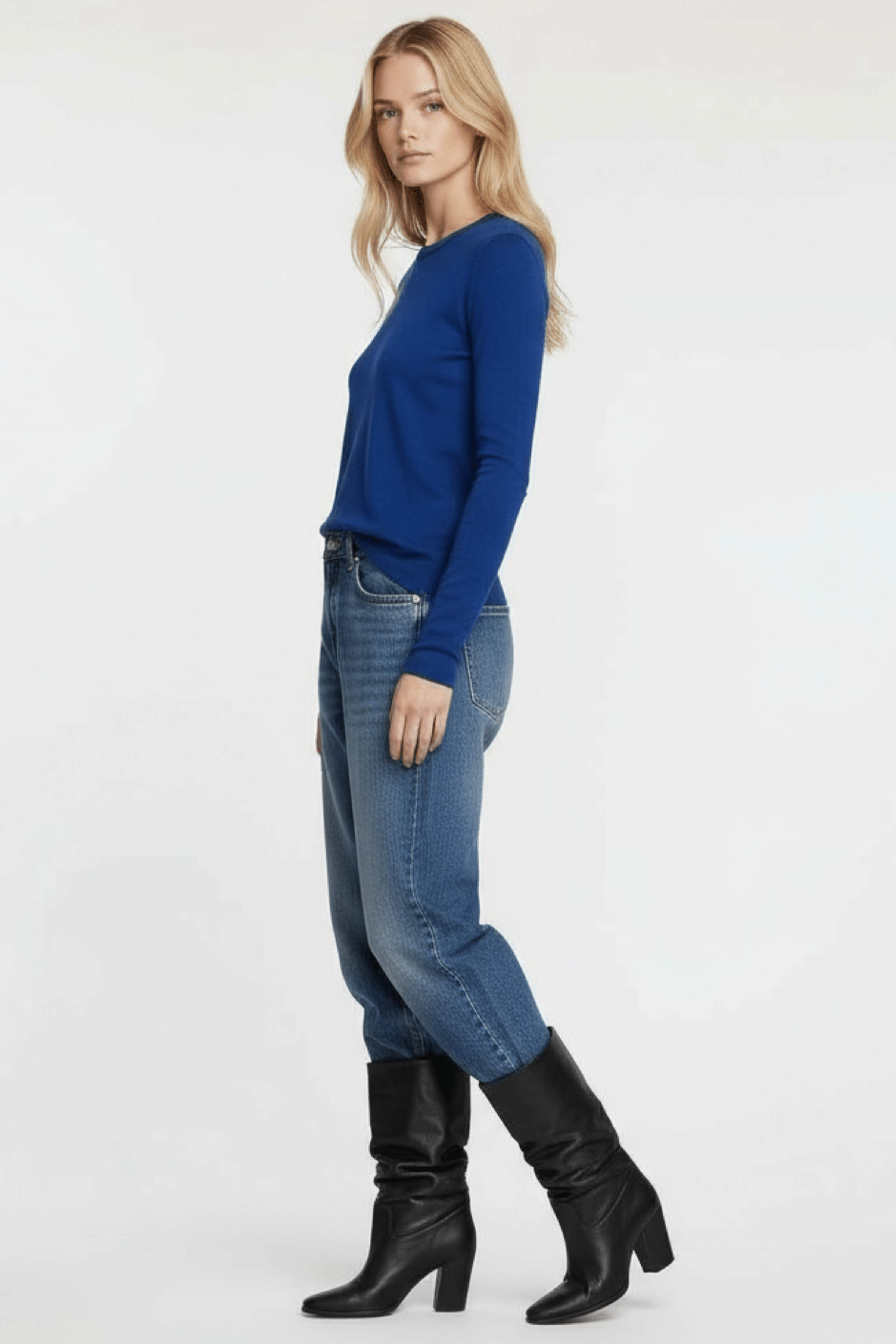 Camiseta de punto azul volante en la espalda Lolitas&L - lolitasyl.com