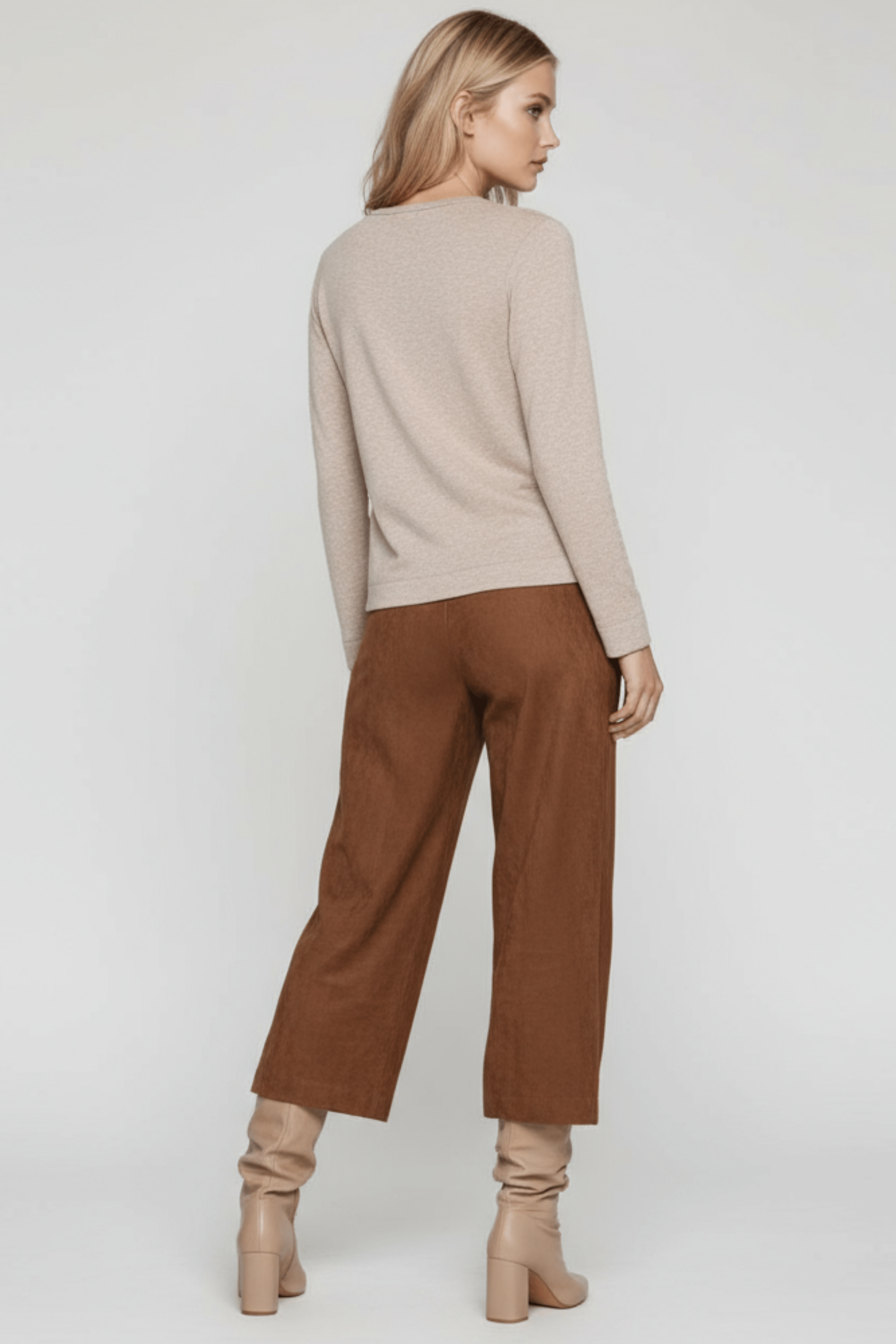 Camiseta de punto beige con flores antelina multicolor Lolitas&L - lolitasyl.com