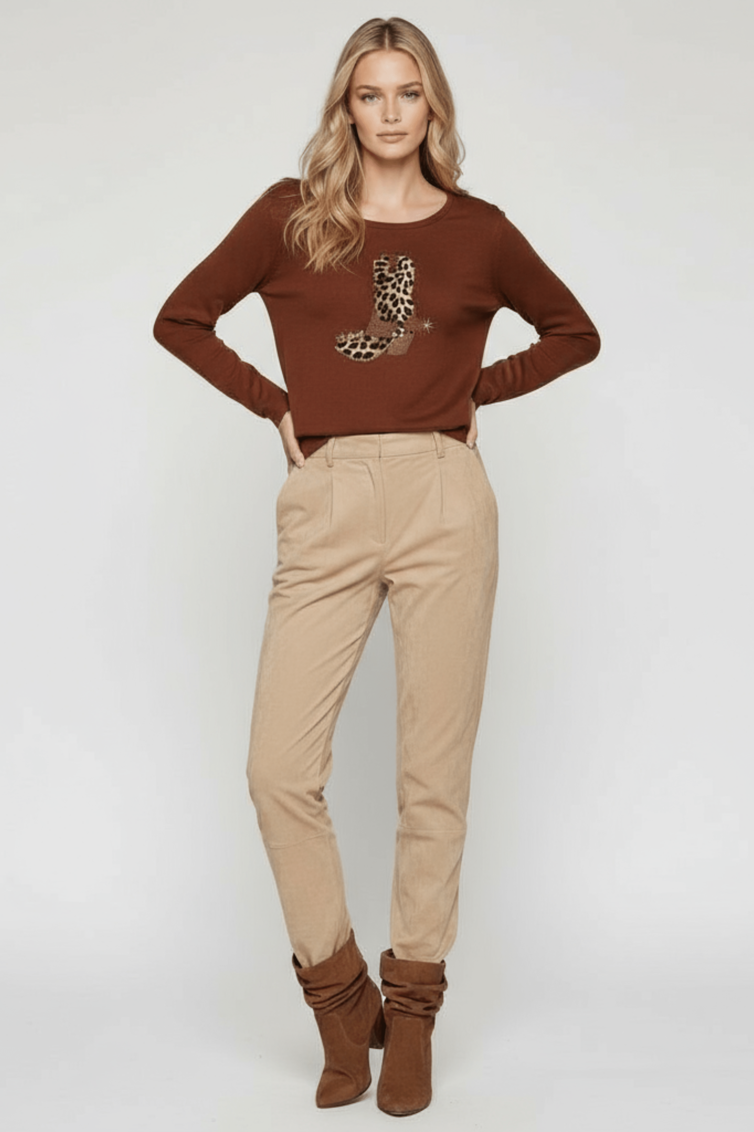 Camiseta de punto marron con bota cowboy animal Lolitas&L - lolitasyl.com