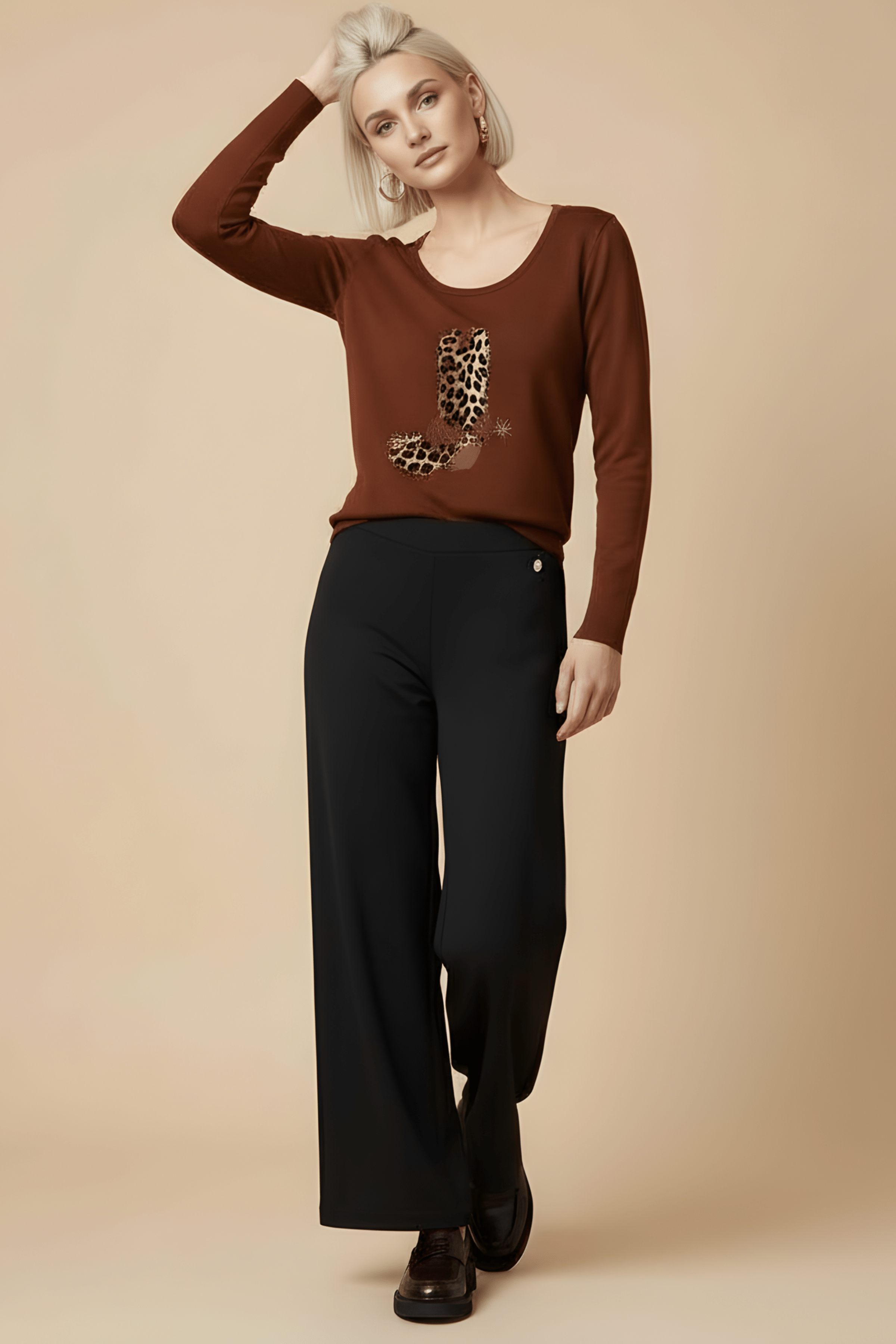 Camiseta de punto marron con bota cowboy animal Lolitas&L - lolitasyl.com
