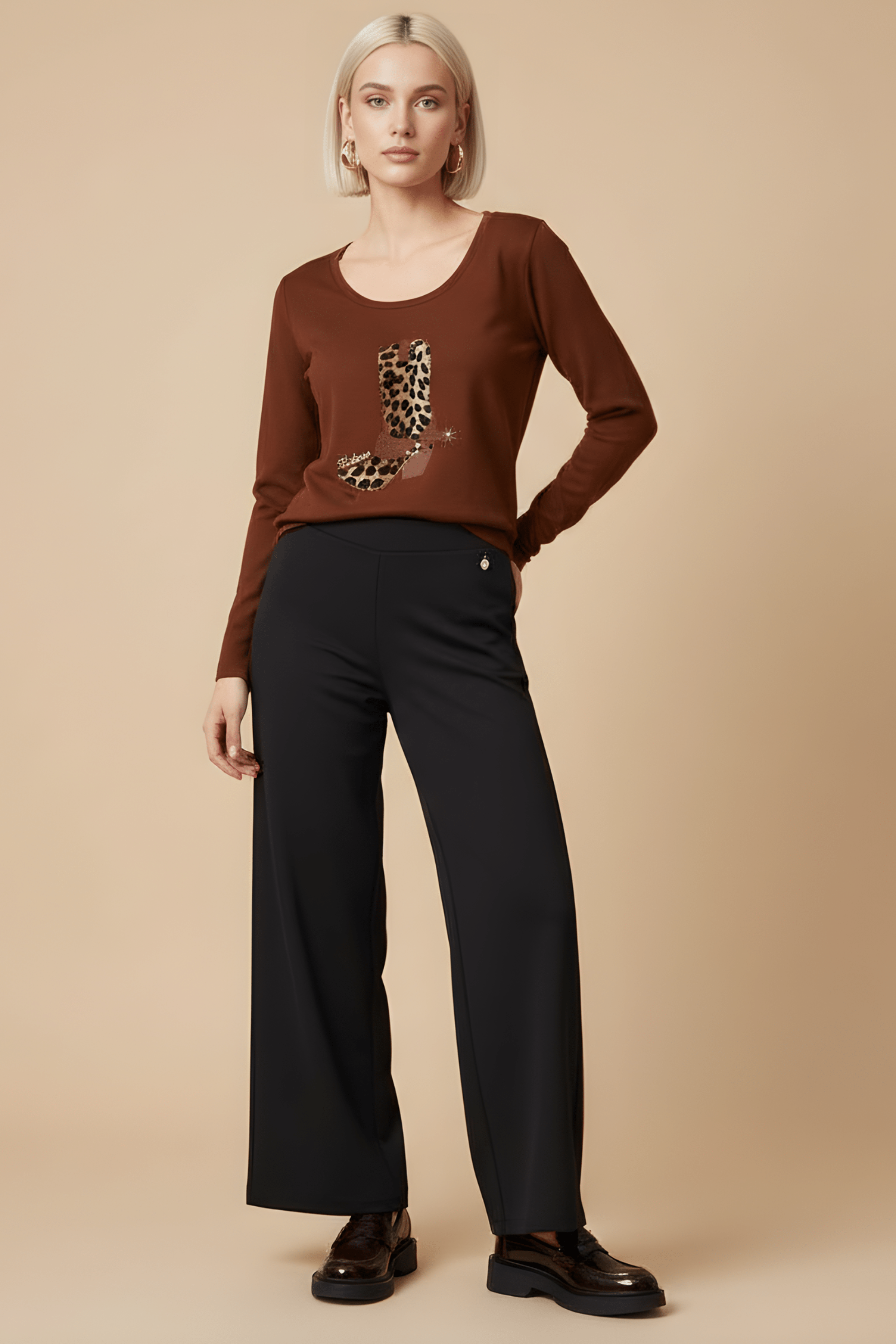 Camiseta de punto marron con bota cowboy animal Lolitas&L - lolitasyl.com