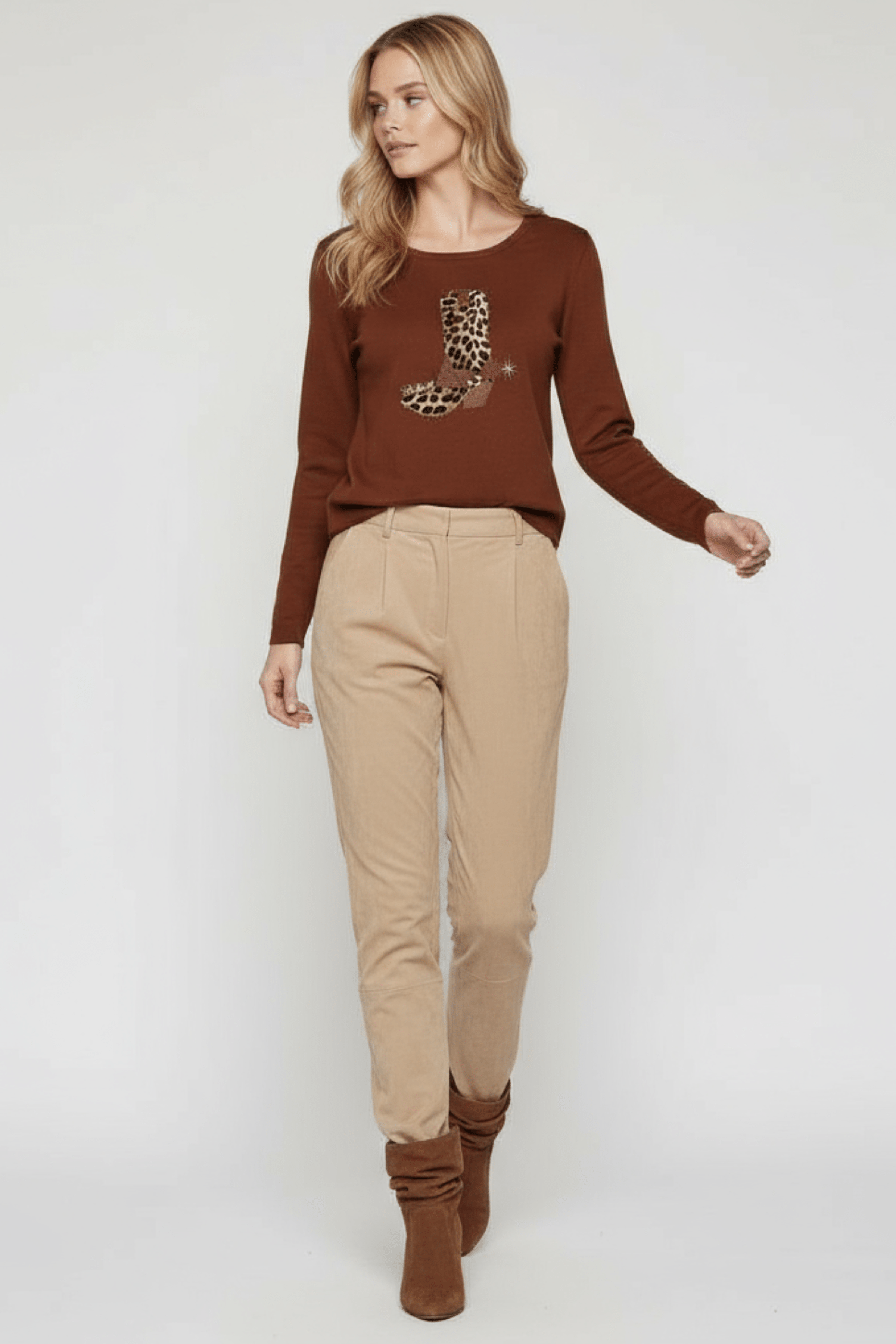 Camiseta de punto marron con bota cowboy animal Lolitas&L - lolitasyl.com