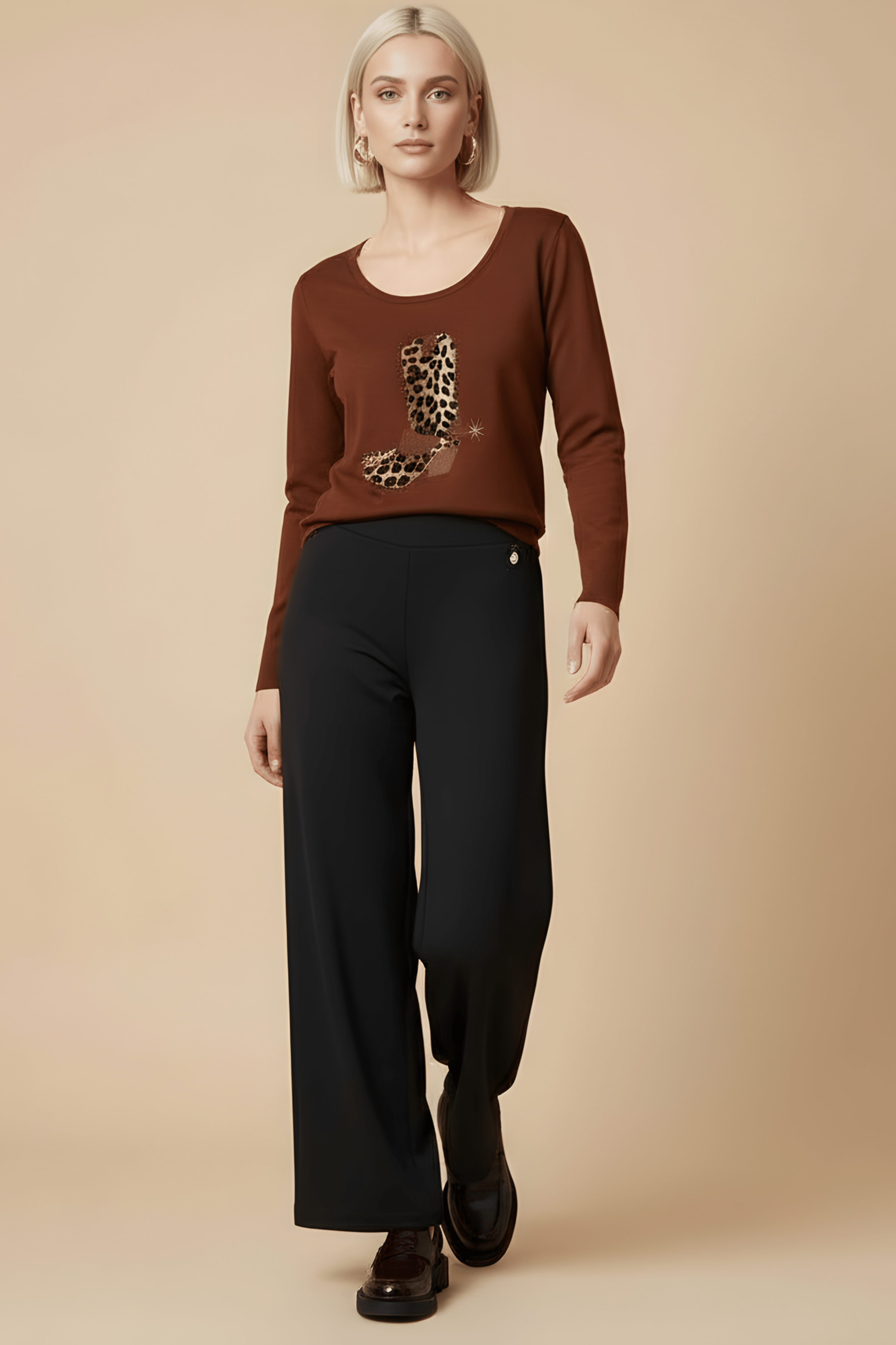 Camiseta de punto marron con bota cowboy animal Lolitas&L - lolitasyl.com