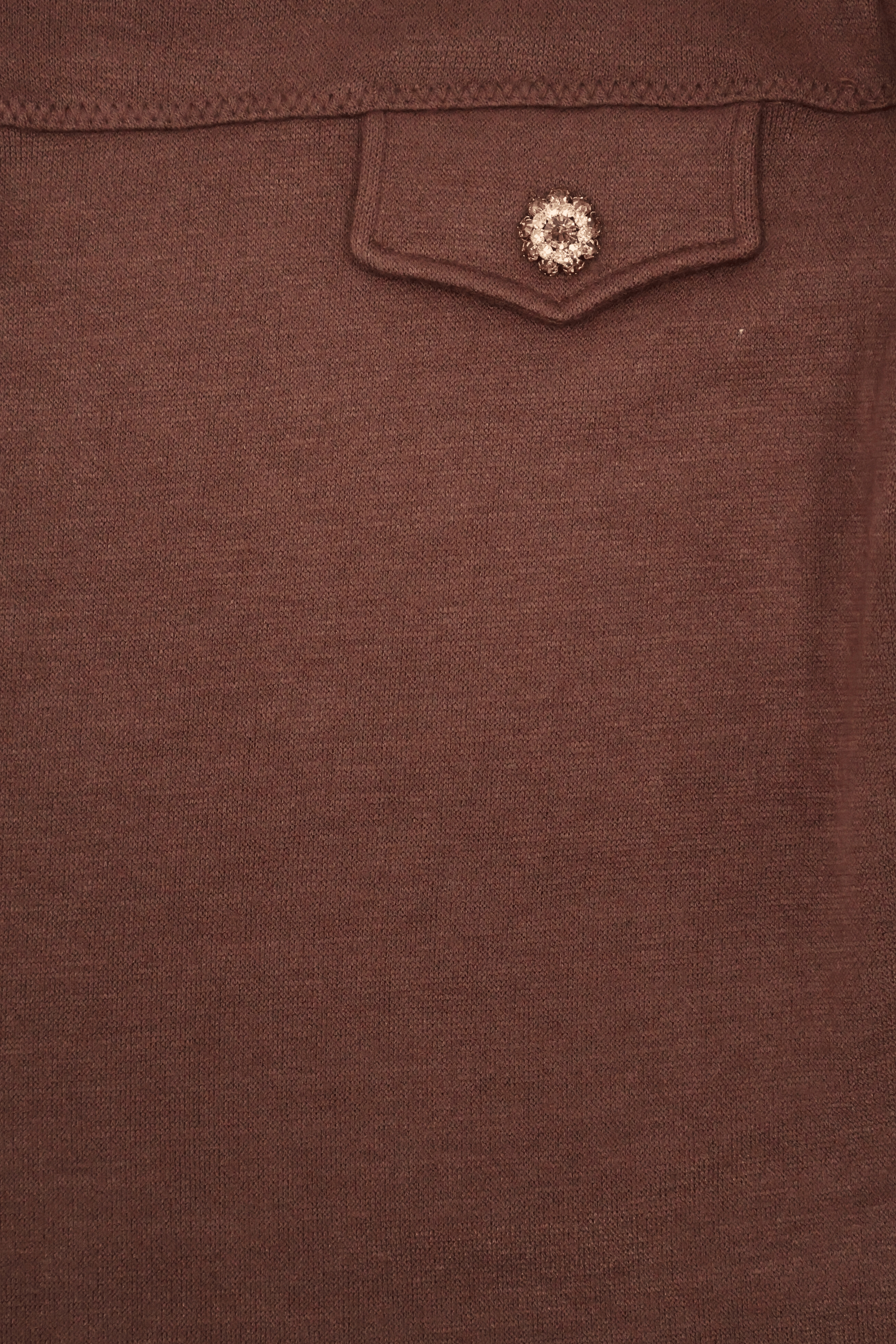 Camiseta de punto marron con botones dorados Lolitas&L - lolitasyl.com