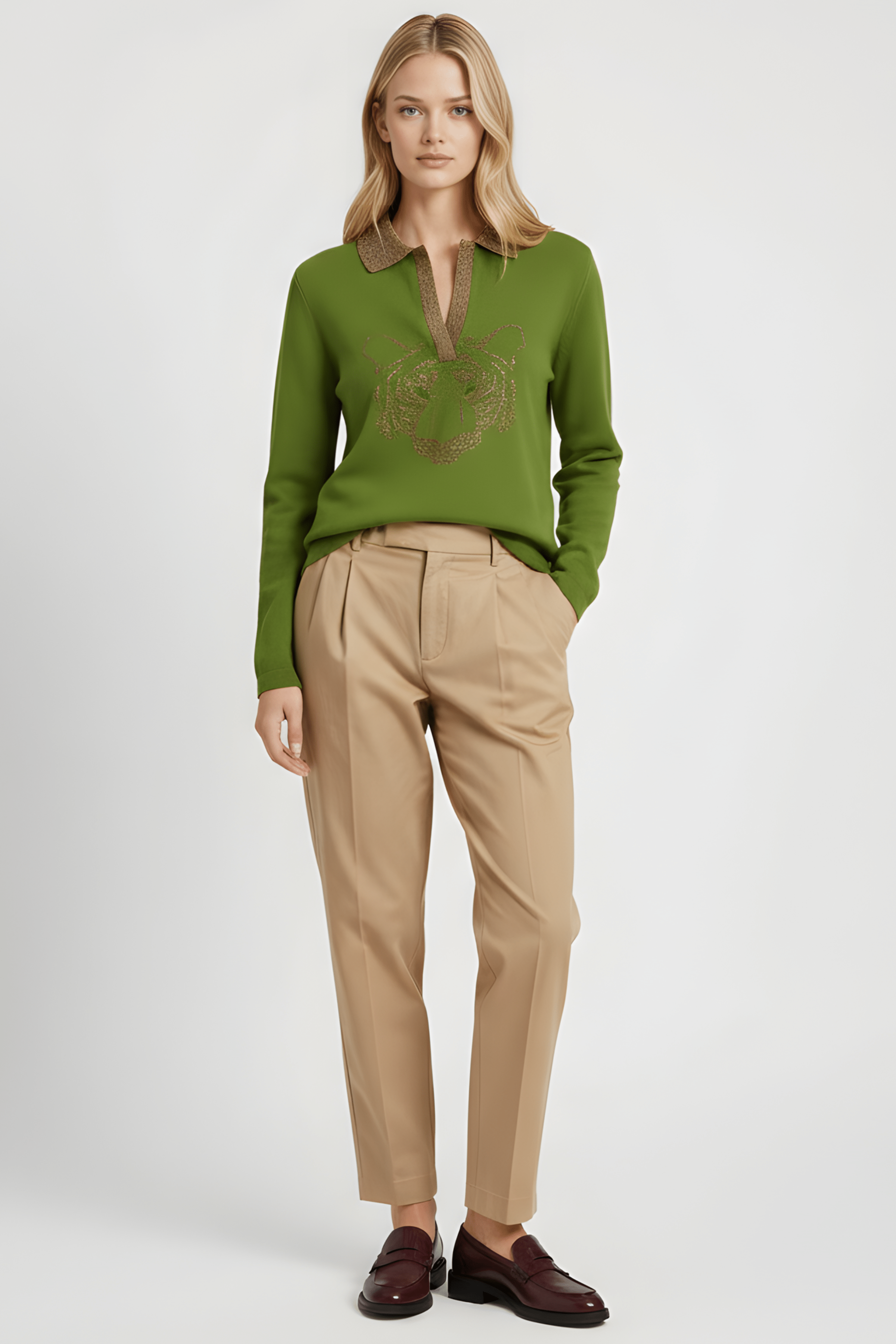 Camiseta de punto verde con leon de strass Lolitas&L - lolitasyl.com