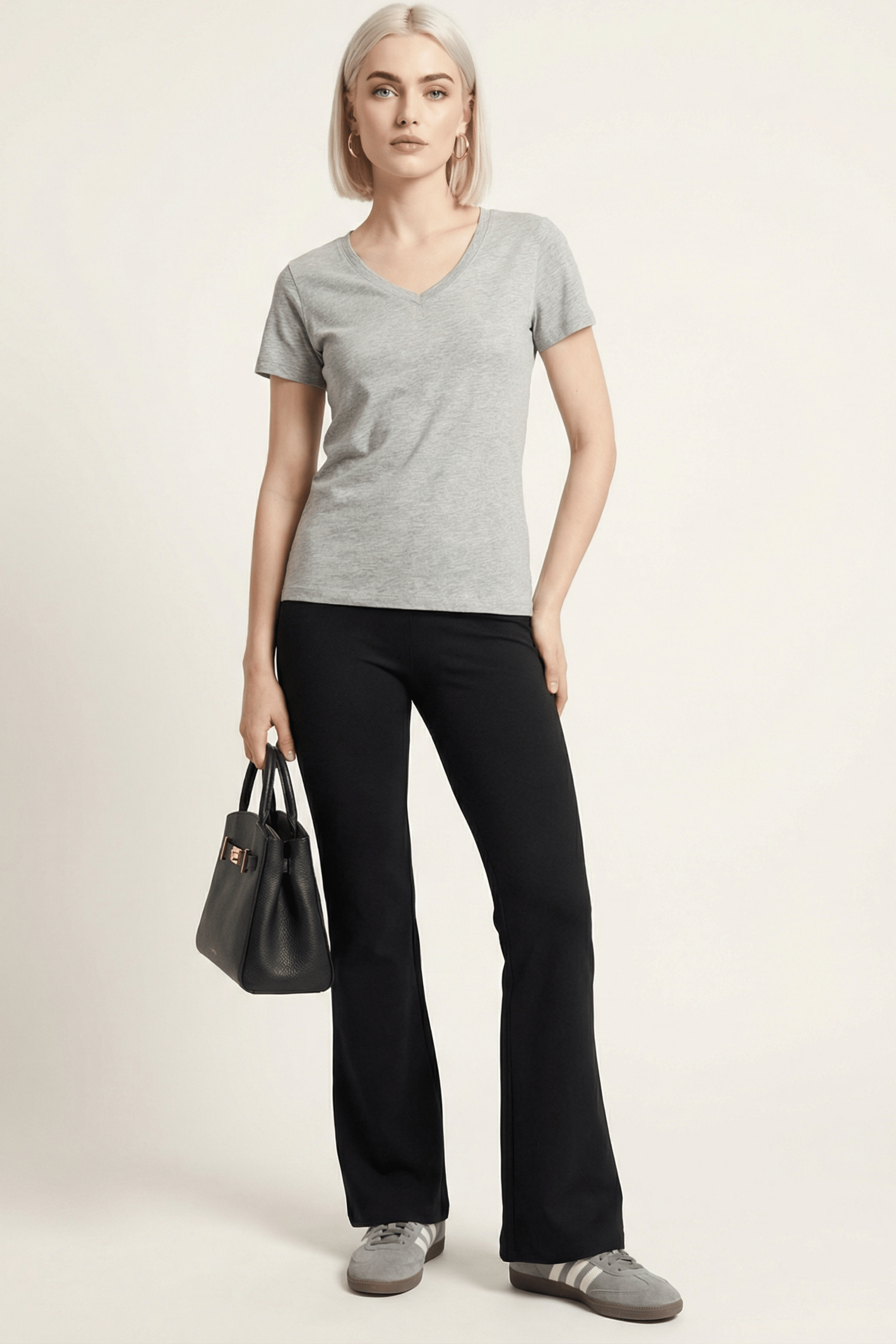 Camiseta gris basica con escote pico y manga corta Lolitas&L - lolitasyl.com