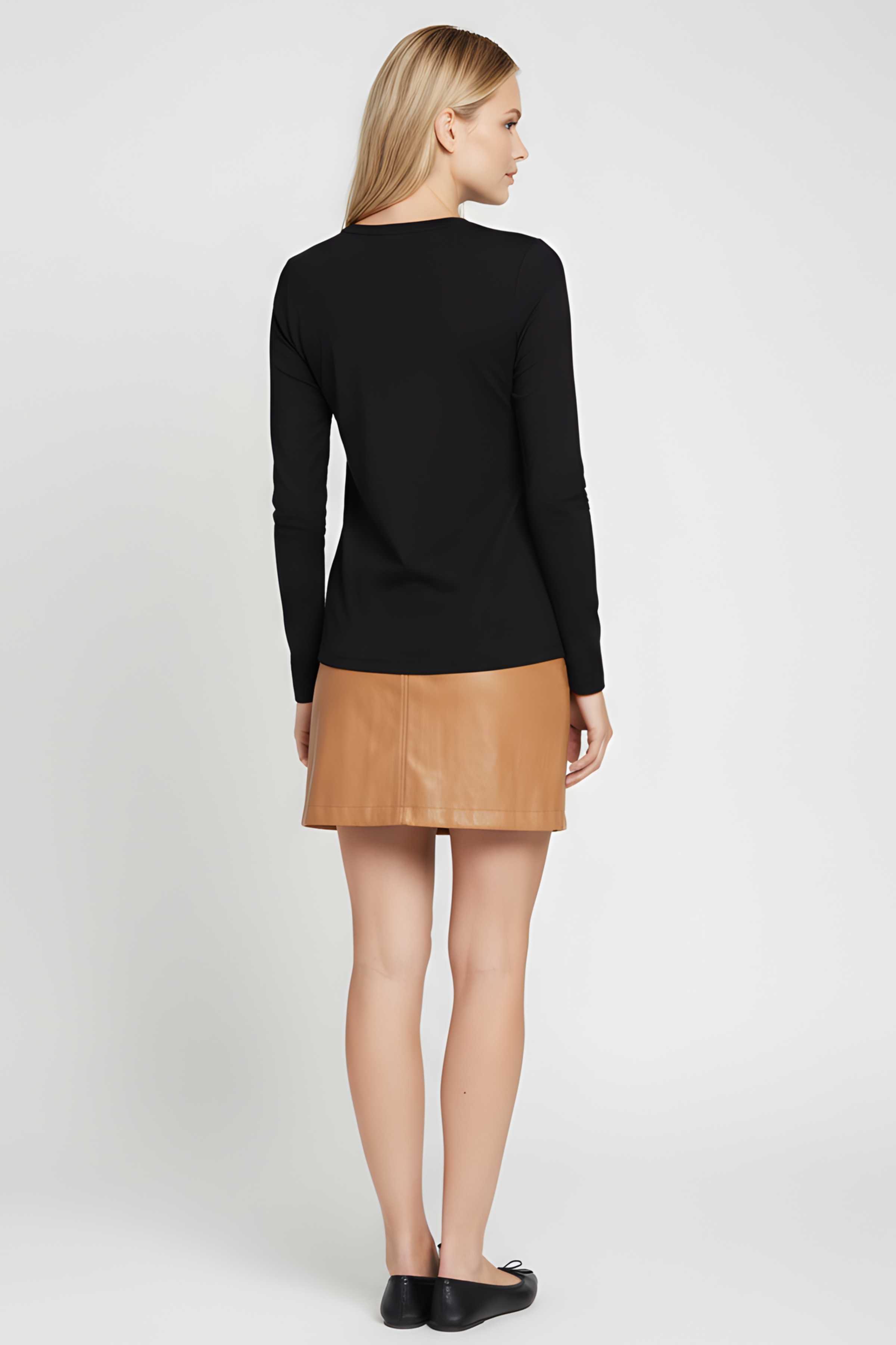 Camiseta negra bordado bailarinas strass con manga larga Lolitas&L