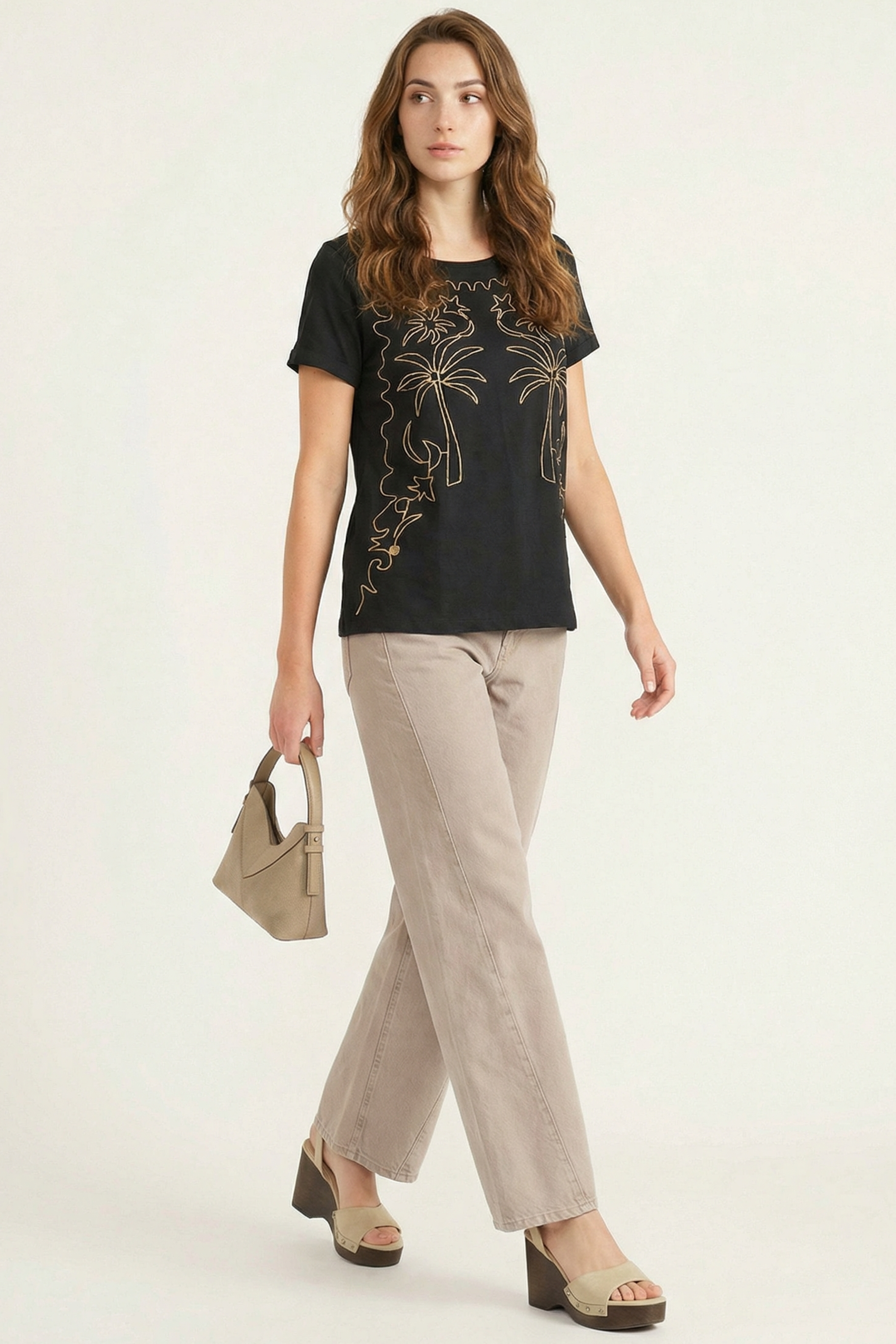 Camiseta negra bordado oasis beige LolitasyL