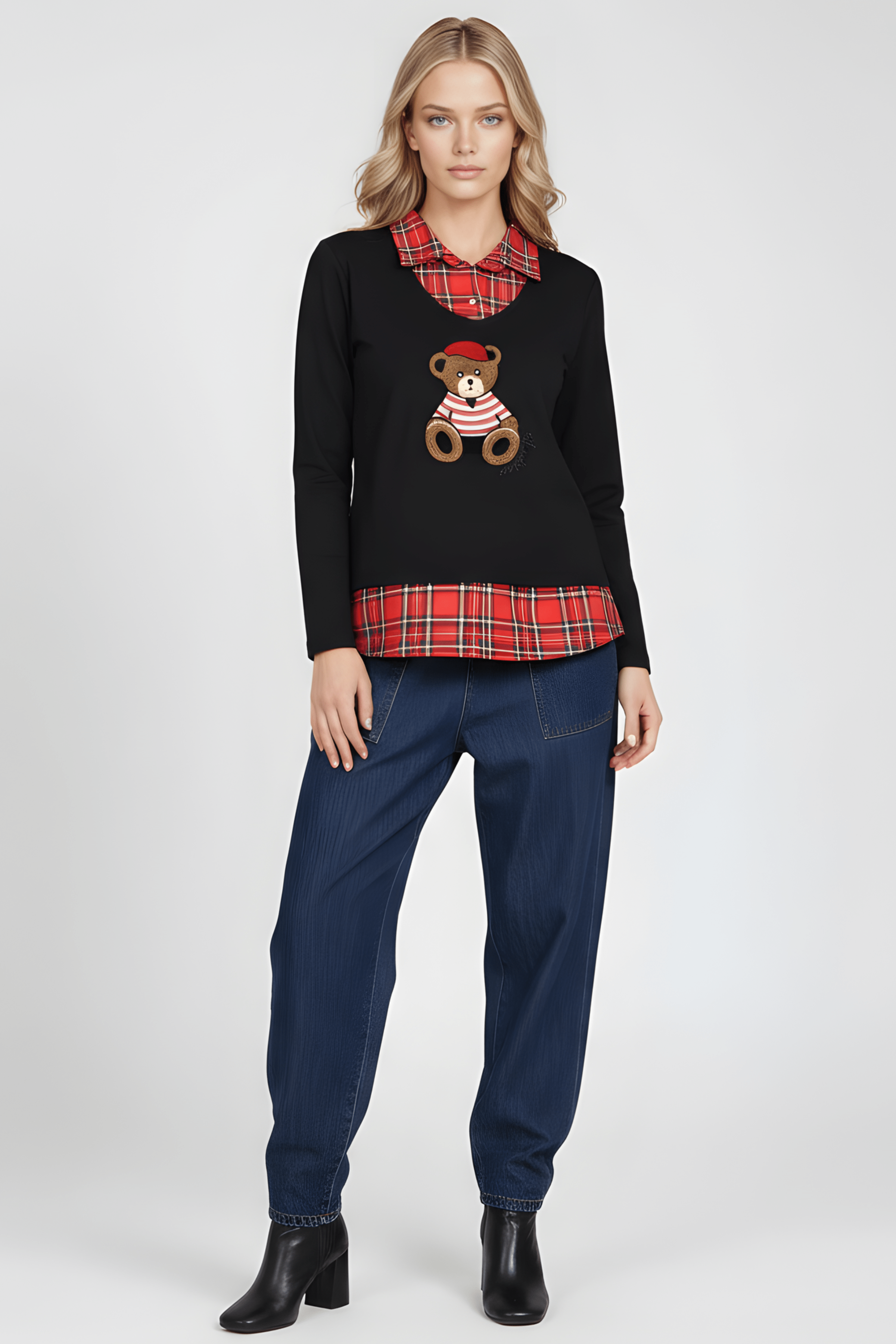 Camiseta negra con cuadro escoces verde y bordado osito Lolitas&L - lolitasyl.com