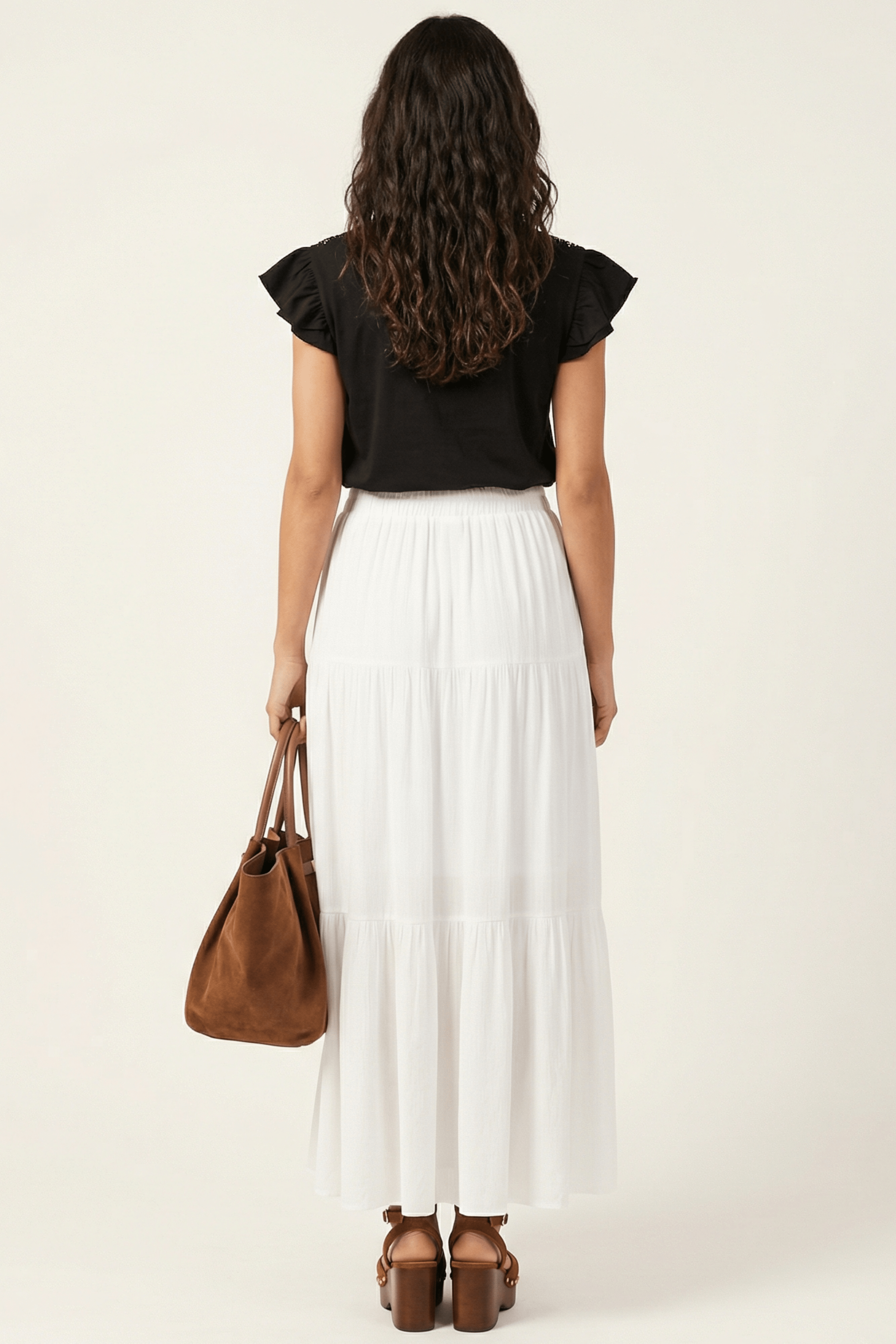 Camiseta negra detalle strass en hombros Lolitas&L - lolitasyl.com