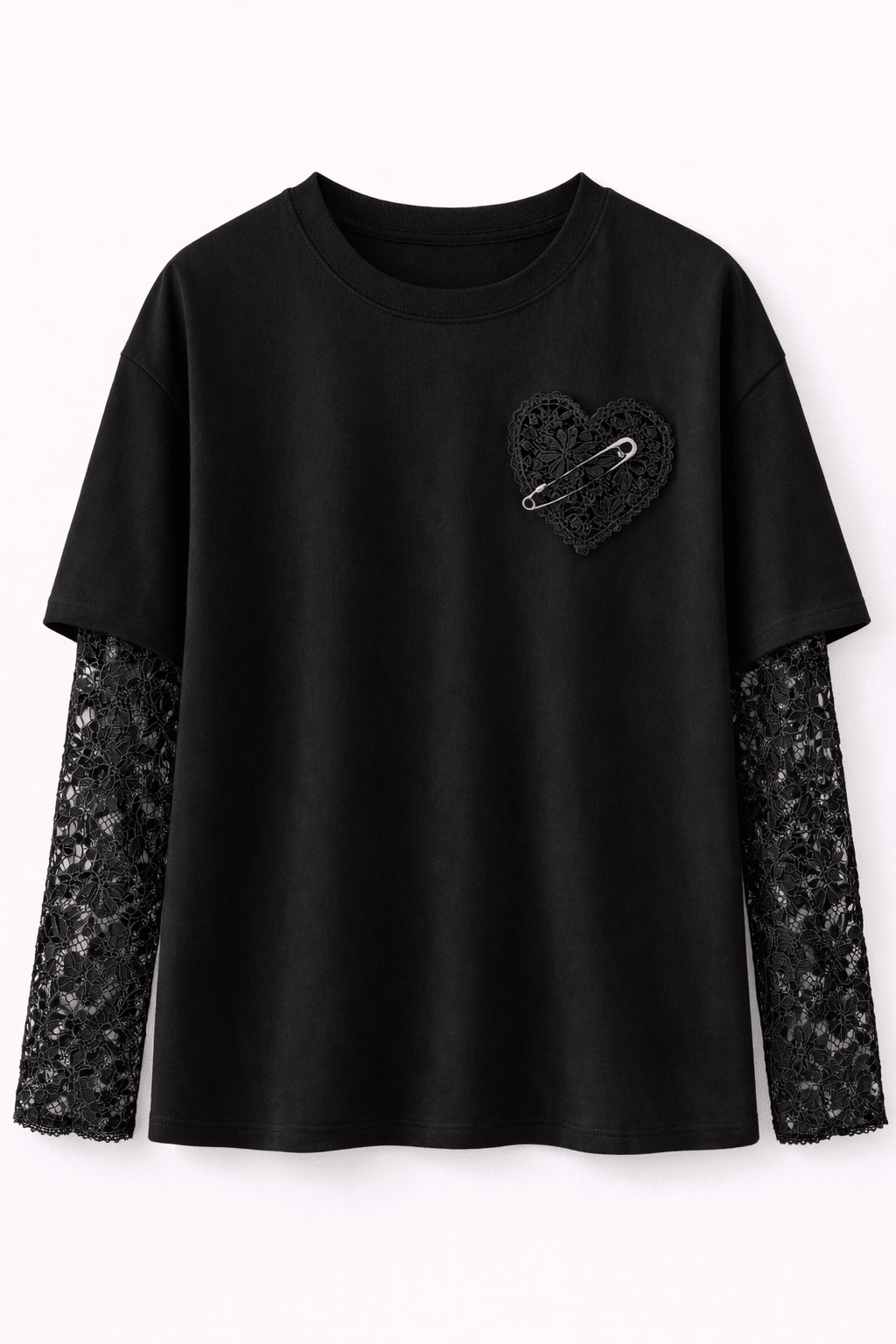 Camiseta Negra Oversize con Mangas de Encaje y Accesorio Corazón – Lolitas&L - lolitasyl.com