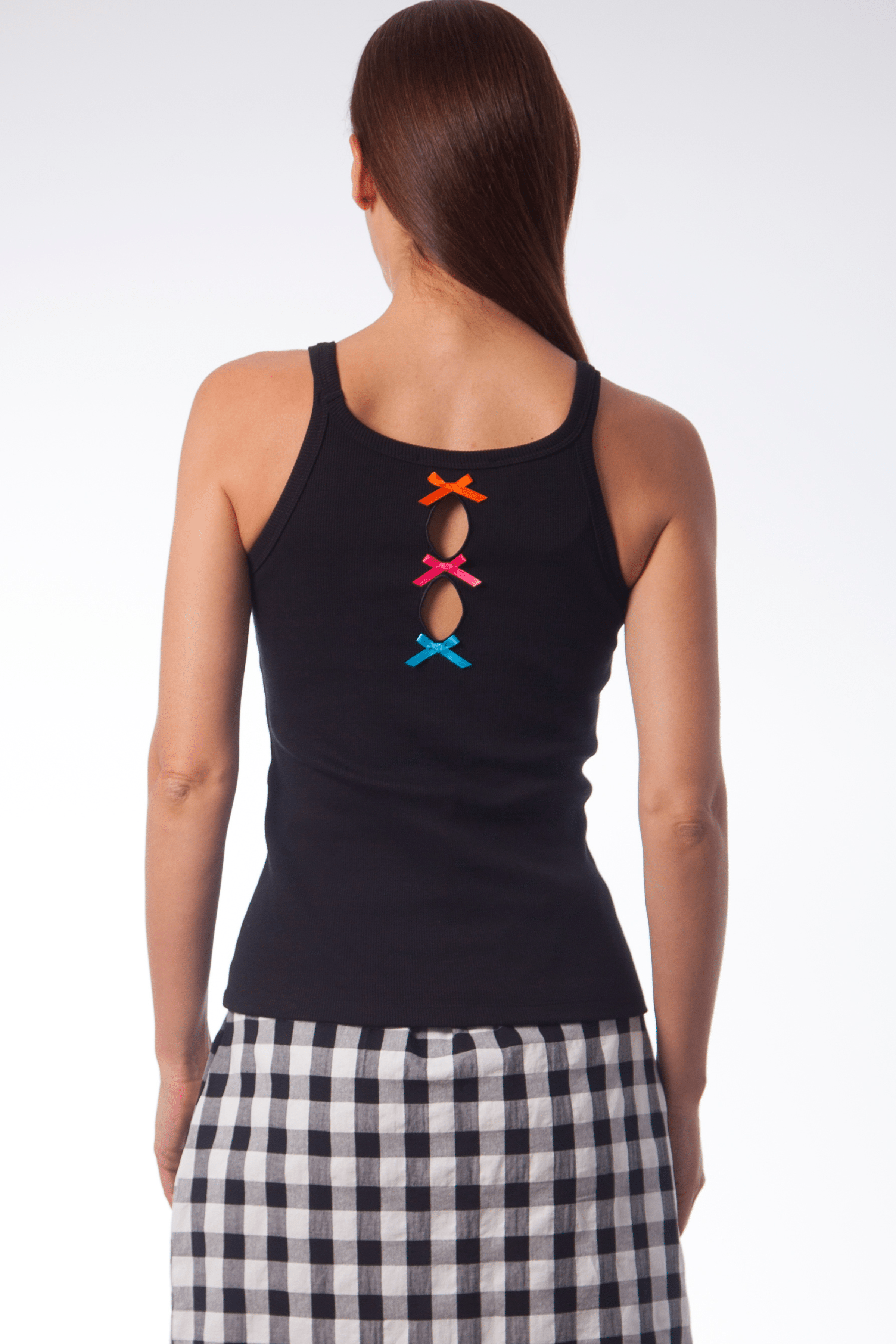 Camiseta negra tirantes abertura en espalda Lolitas&L - lolitasyl.com