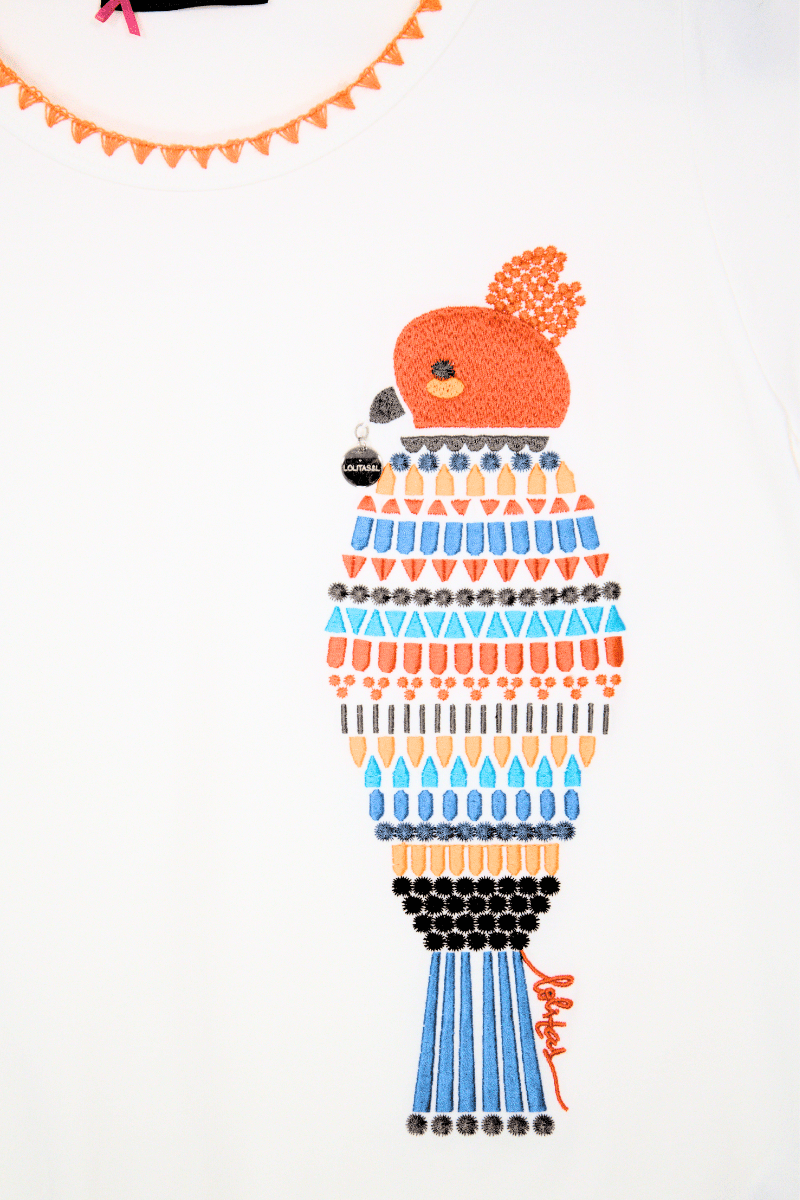 Camiseta Preloved blanca bordado loro multicolor Lolitas&L - lolitasyl.com