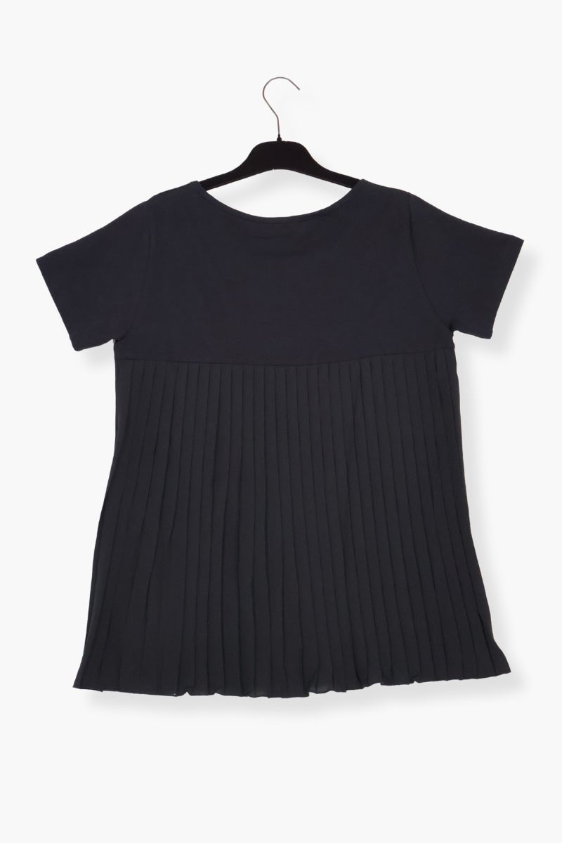 Camiseta Preloved negra bordado oasis beige Lolitas&L - lolitasyl.com