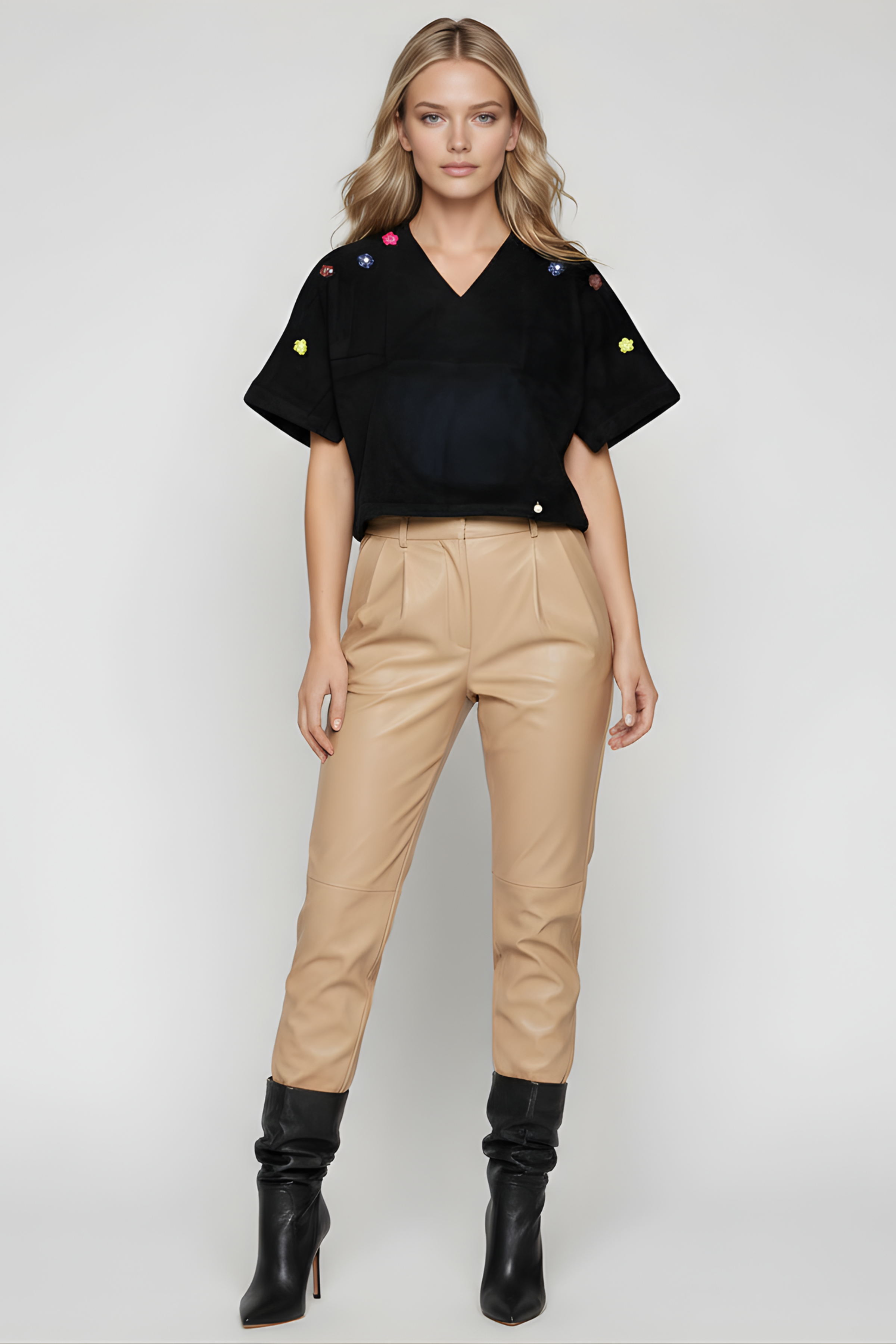 Camiseta de punto negra murcielago con flores antelina Lolitas&L